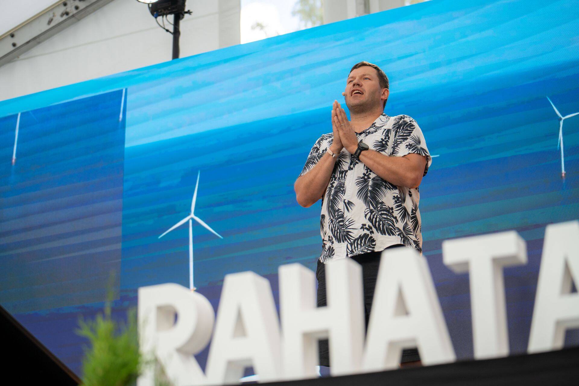 Яак Роосааре призывает к бережливости, но не аскетичности.