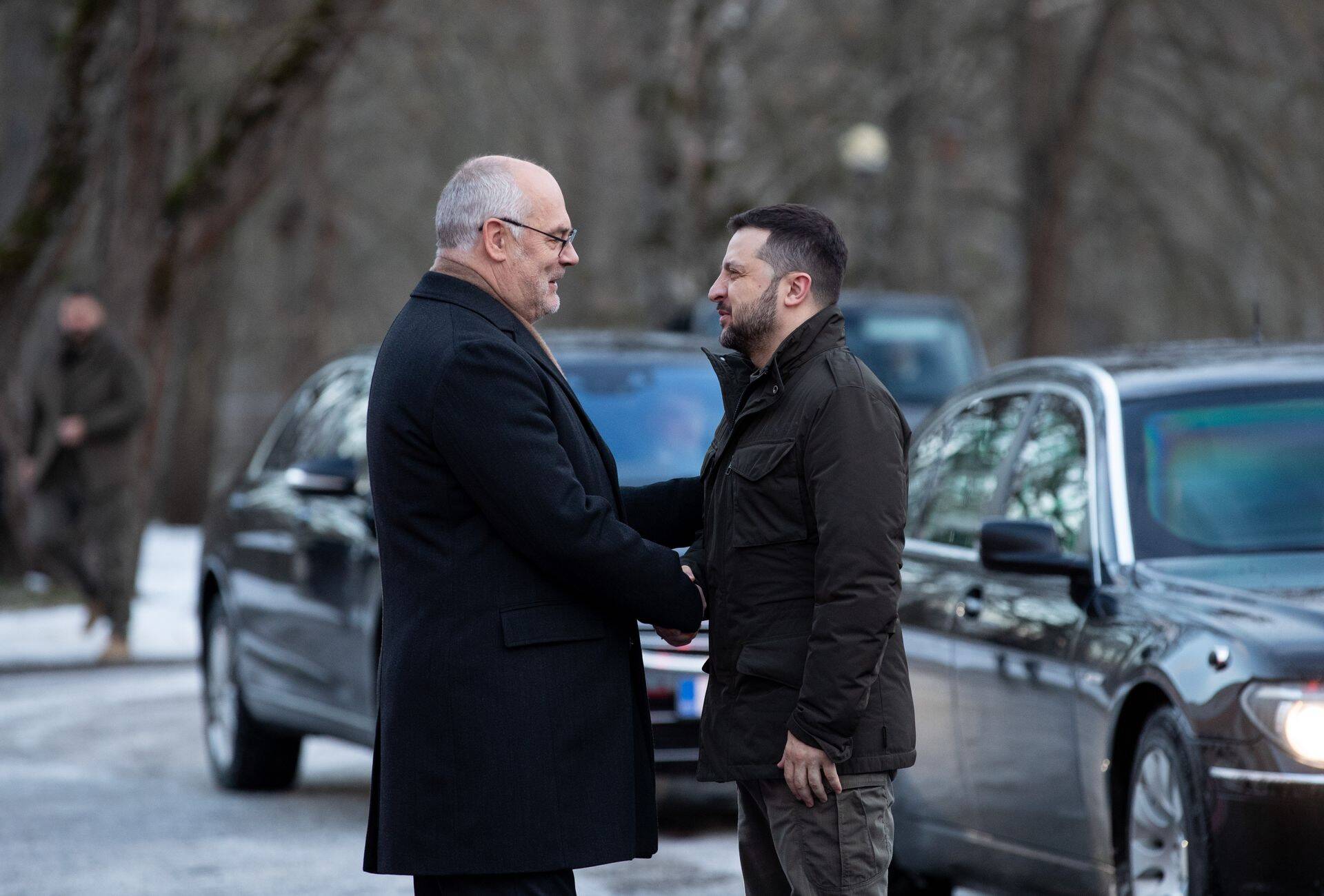 Eesti president Alar Karis ja Ukraina president Volodõmõr Zelenskõi.