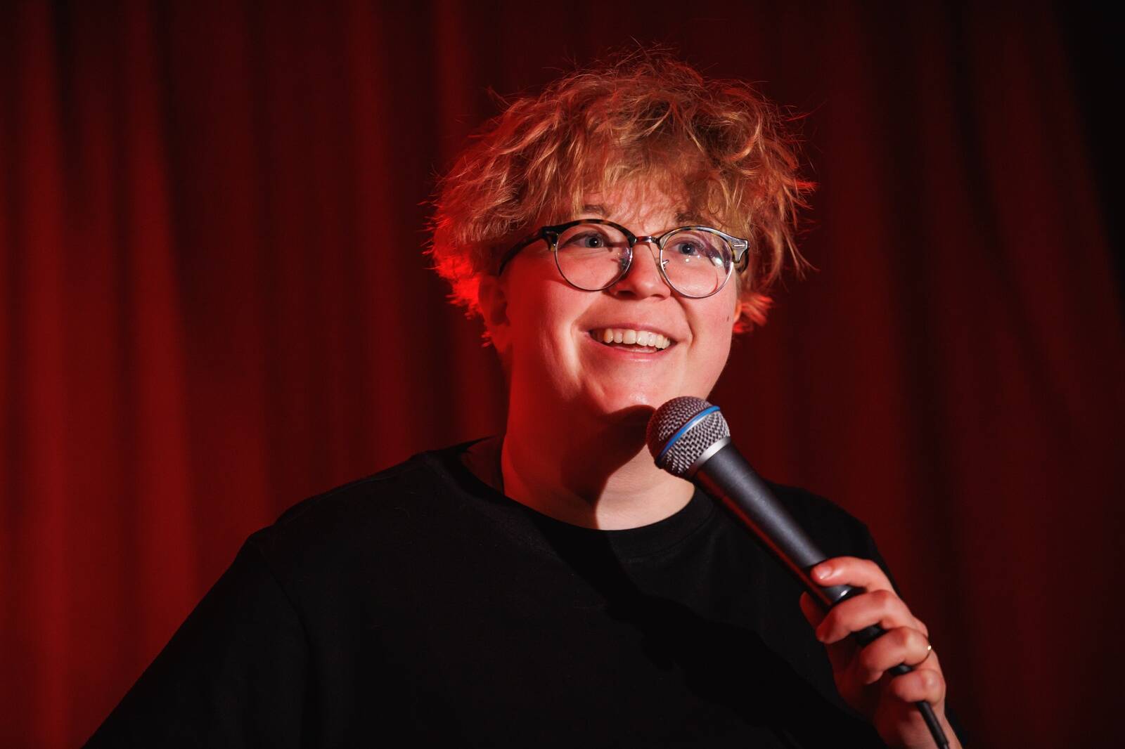 Stand-up-koomik Ann Vaida on juhtidele nalja tegemise eeskuju.