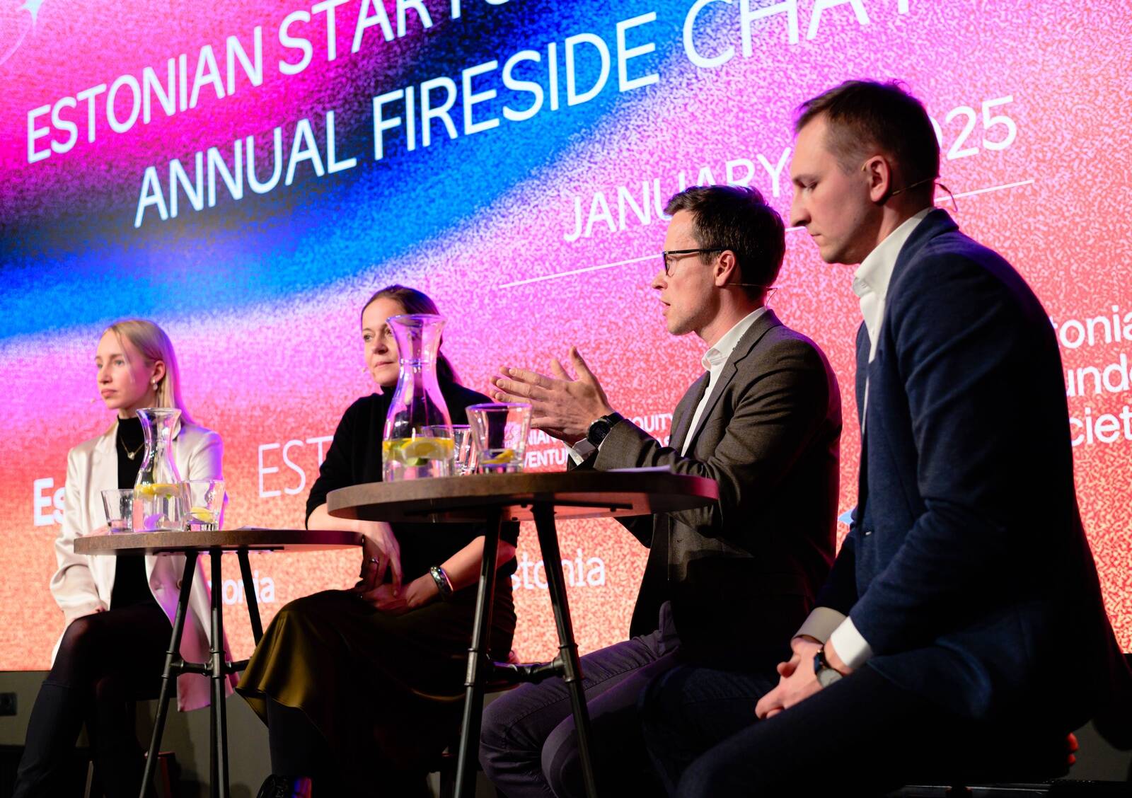 Eesti startup-ökosüsteemi olevikust ja tulevikust rääkisid Kaari Kink (Eesti Era- ja Riskikapitali Assotsiatsioon), Hedi Mardisoo (Eesti Asutajate Selts), Lauri Antalainen (Eesti Äriinglite Assotsiatsioon) ja Joonas Vänto (Invest Estonia).