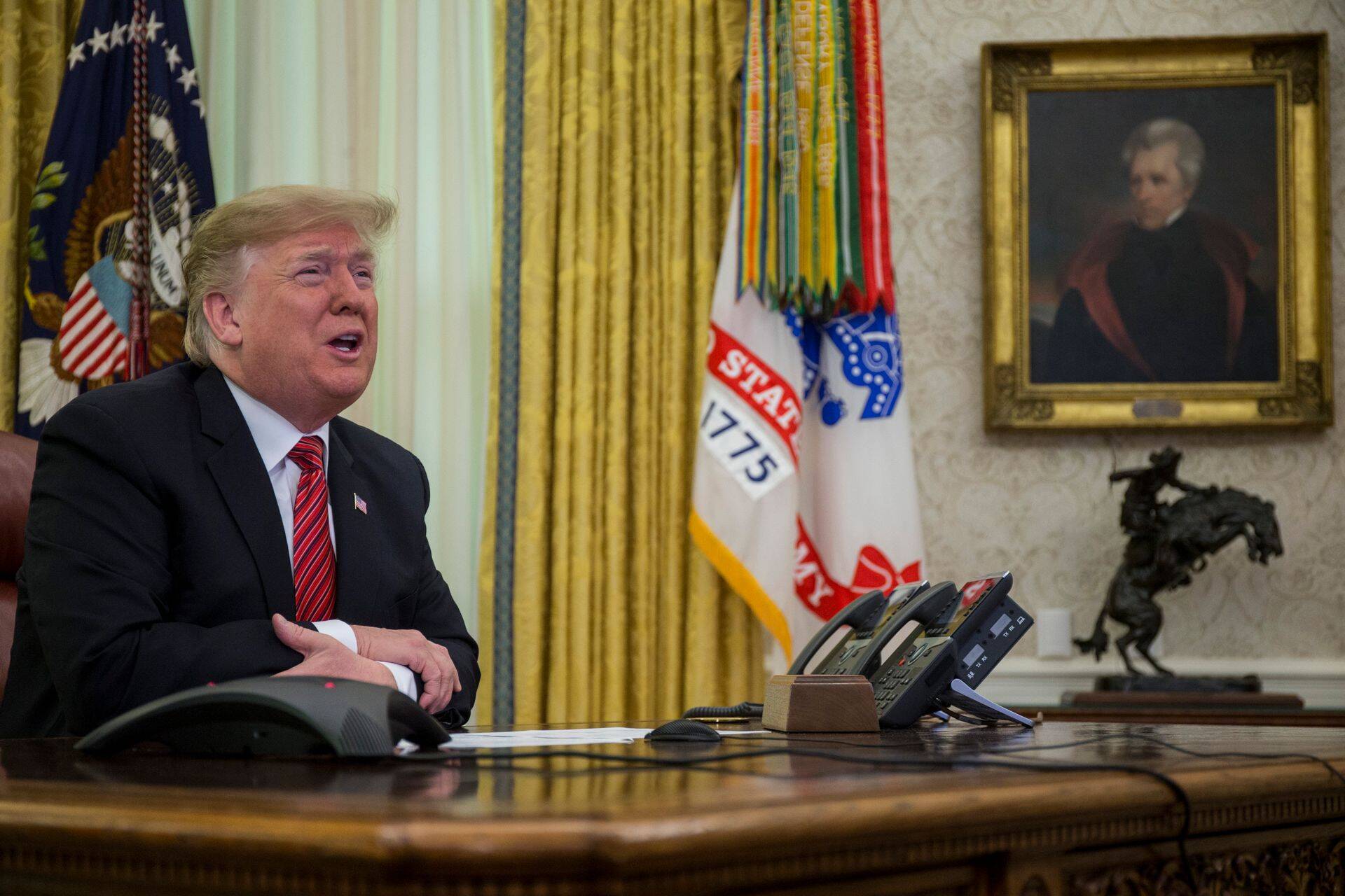 Ameerika Ühendriikide president Donald Trump süüdistab USA majanduse raskustes endiselt Föderaalreservi.