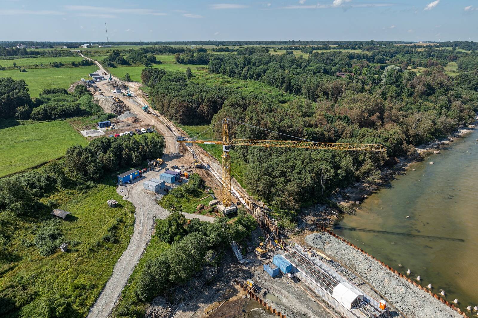 Jaanuari lõpus rikke tõttu välja lülitunud Eesti ja Soome vahelise elektriühenduse EstLink 2 merekaabli remonditööd lõpevad plaanitust hiljem.