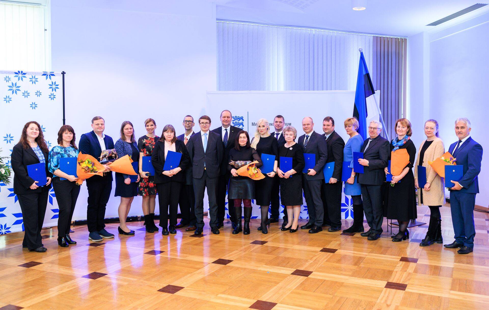 Vabariigi aastapäeva eel jagati teenetemärke.