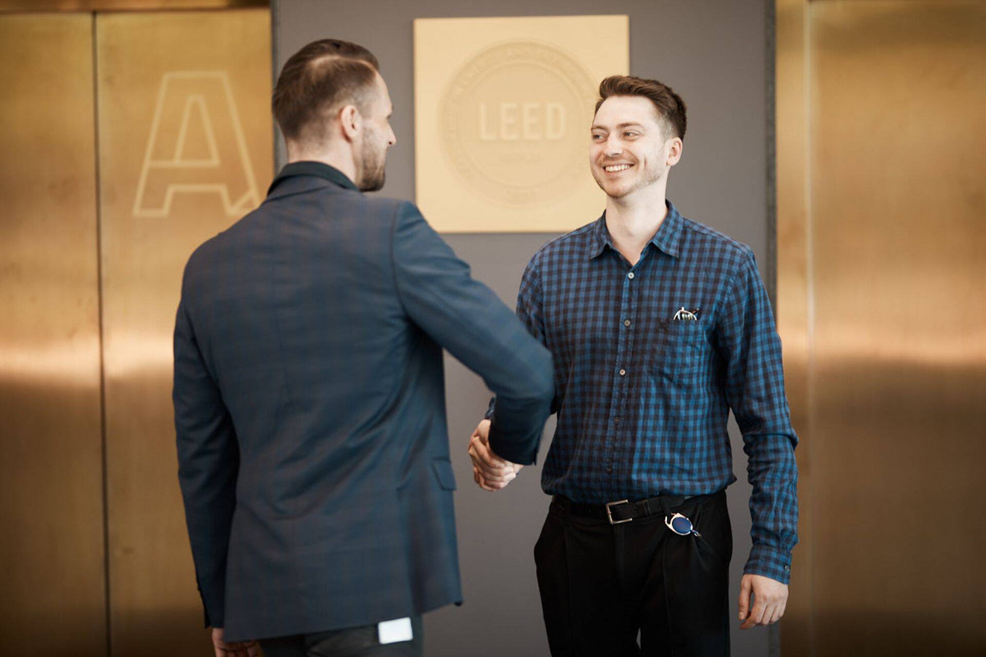 LEED standardite järgimine hoonete projekteerimisel on tänaseks muutunud väga levinuks. Forusega koostöös teekonna läbi käinud ettevõtted jagavad siin artiklis oma kogemusi.
