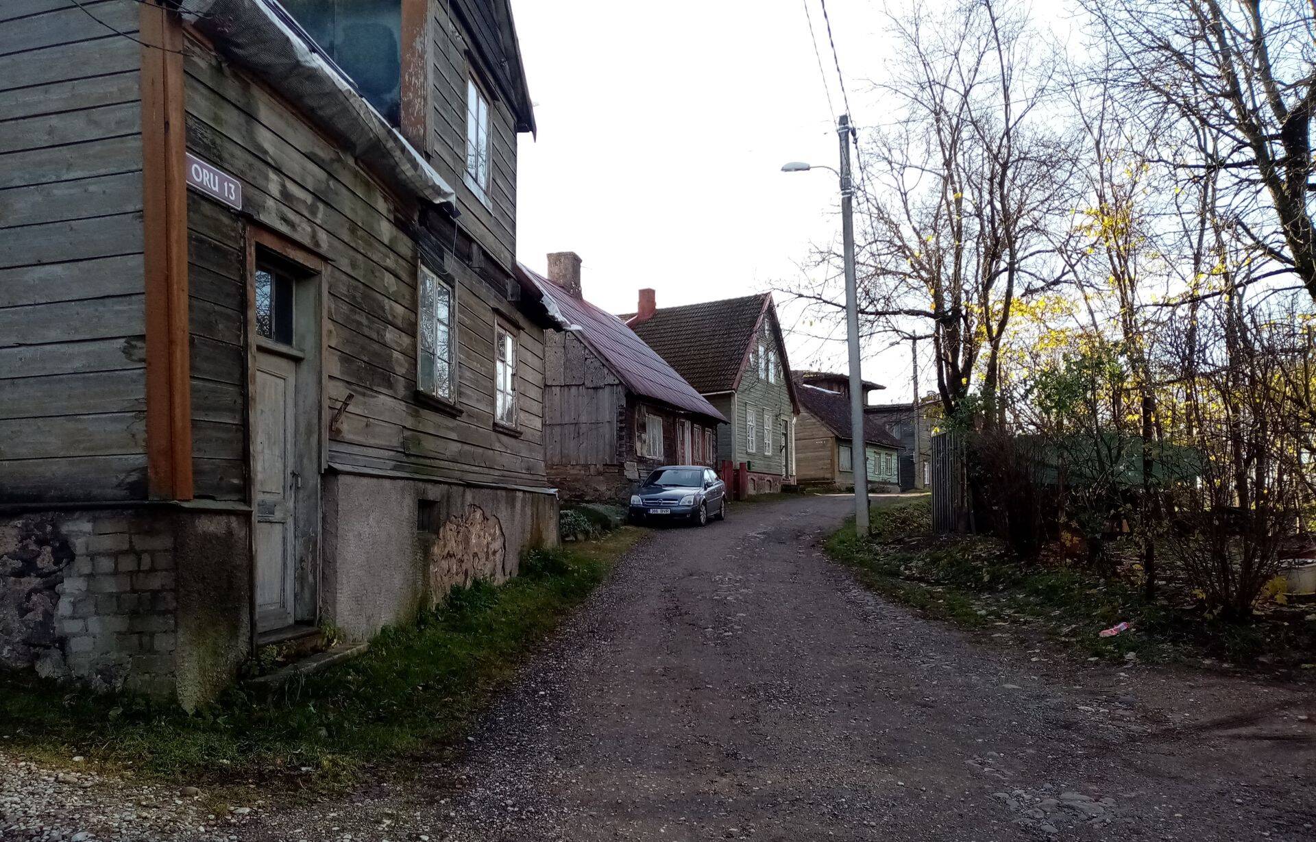 Paöjudeöl inimestel on häbi oma kodu armetu väljanägemise pärast.