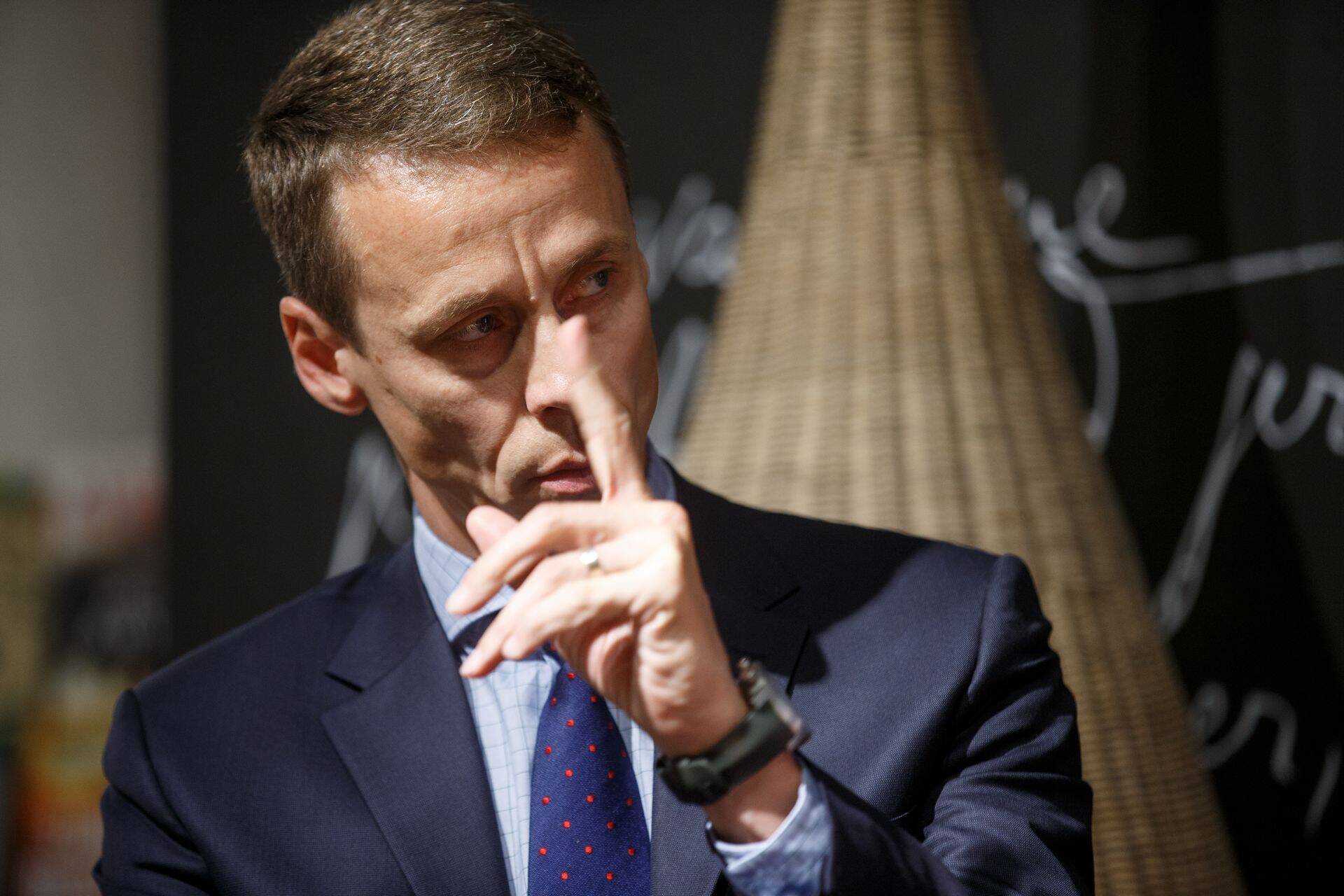 Valitsuse töölaual olev pangalõivu plaan võib Erkki Raasukese sõnul tema juhitava ühendpanga peakorteri Eestist naabrite juurde viia.