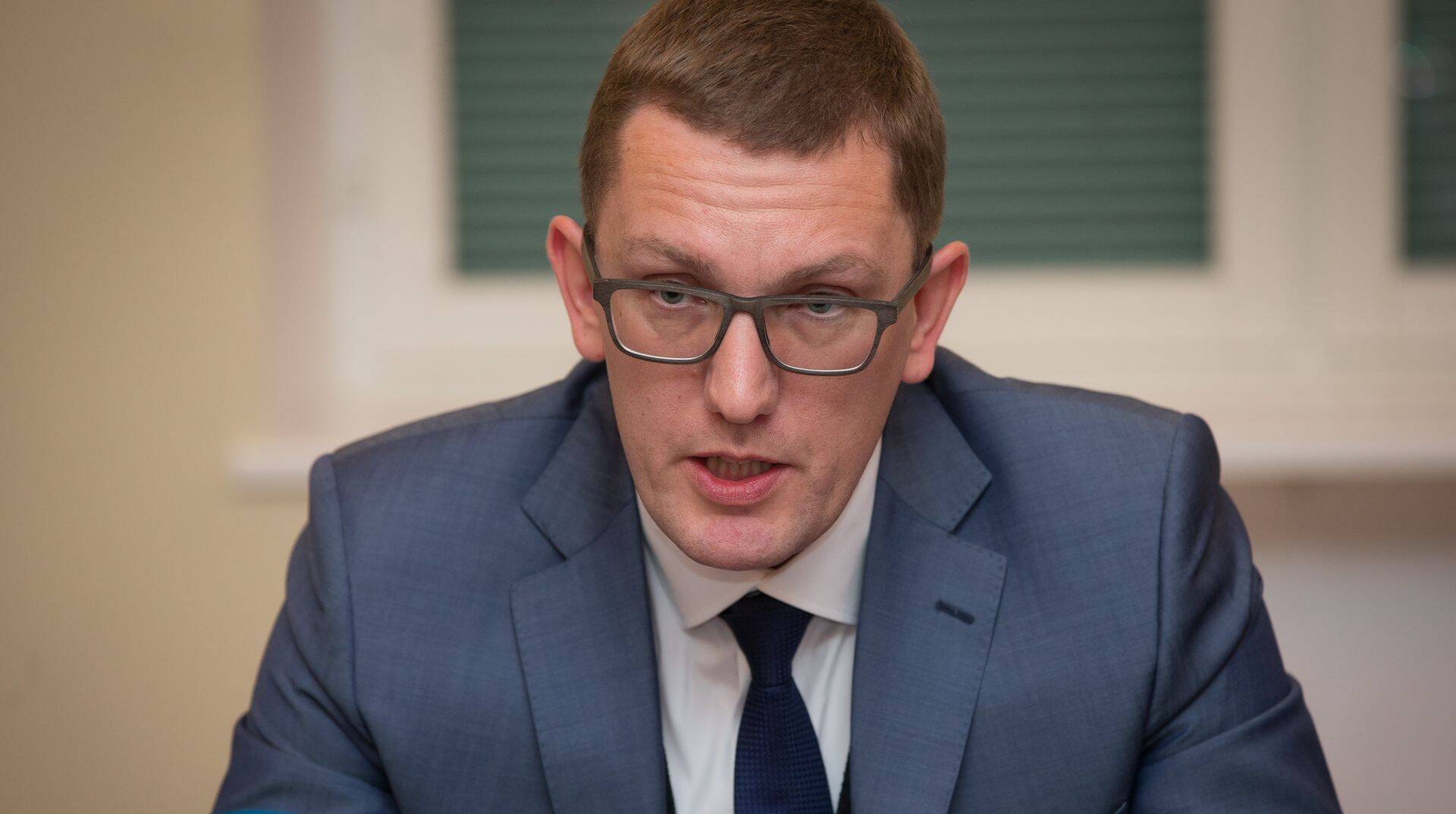 Eelmise valitsuskabineti liige Kristen Michal kutsub praegust valitsust sõlmima Läti ja Leeduga Rail Balticu rajamise kokkulepet.