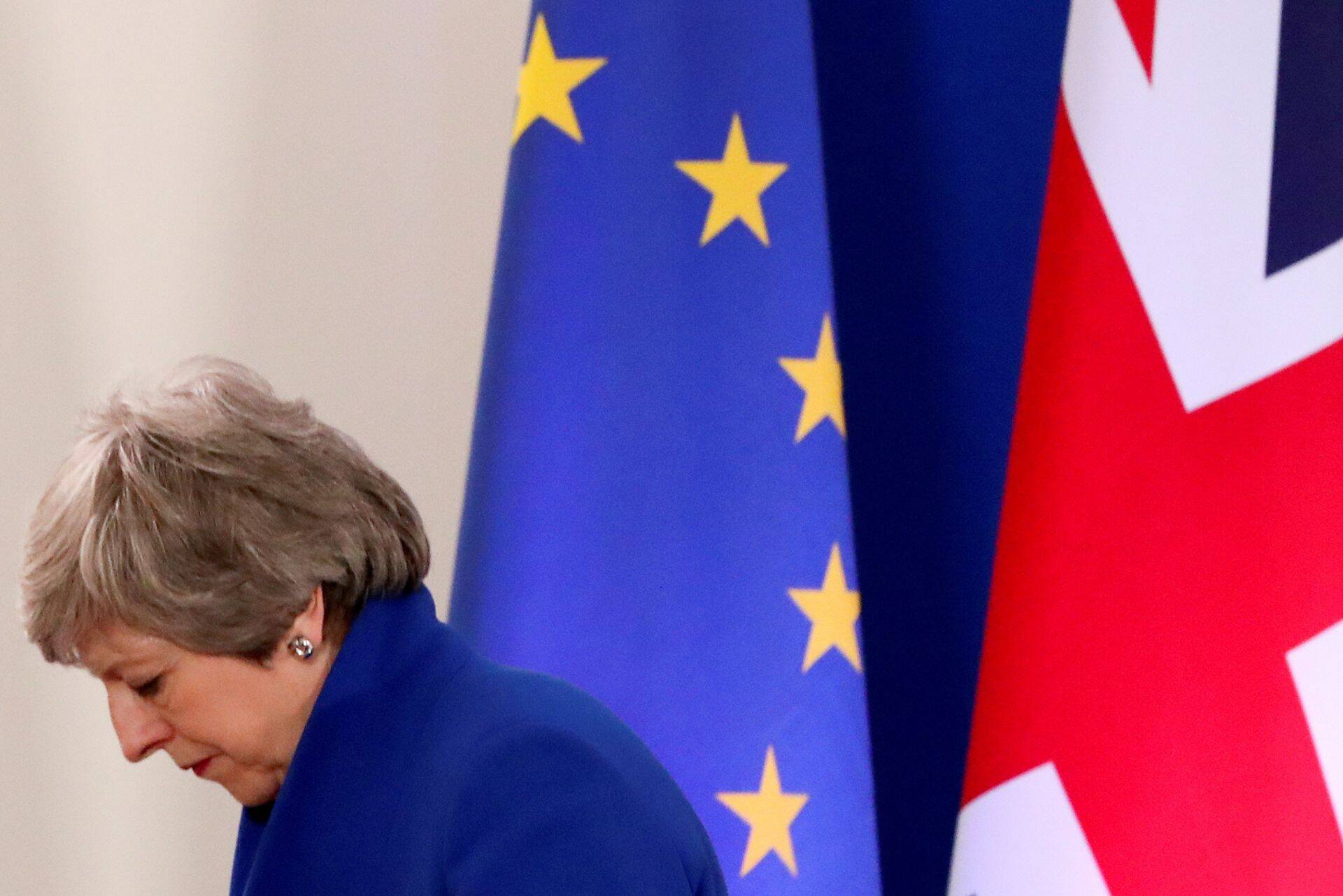 Suurbritannia peaminister Theresa May lahkub Ülemkogu järgselt pressikonverentsilt