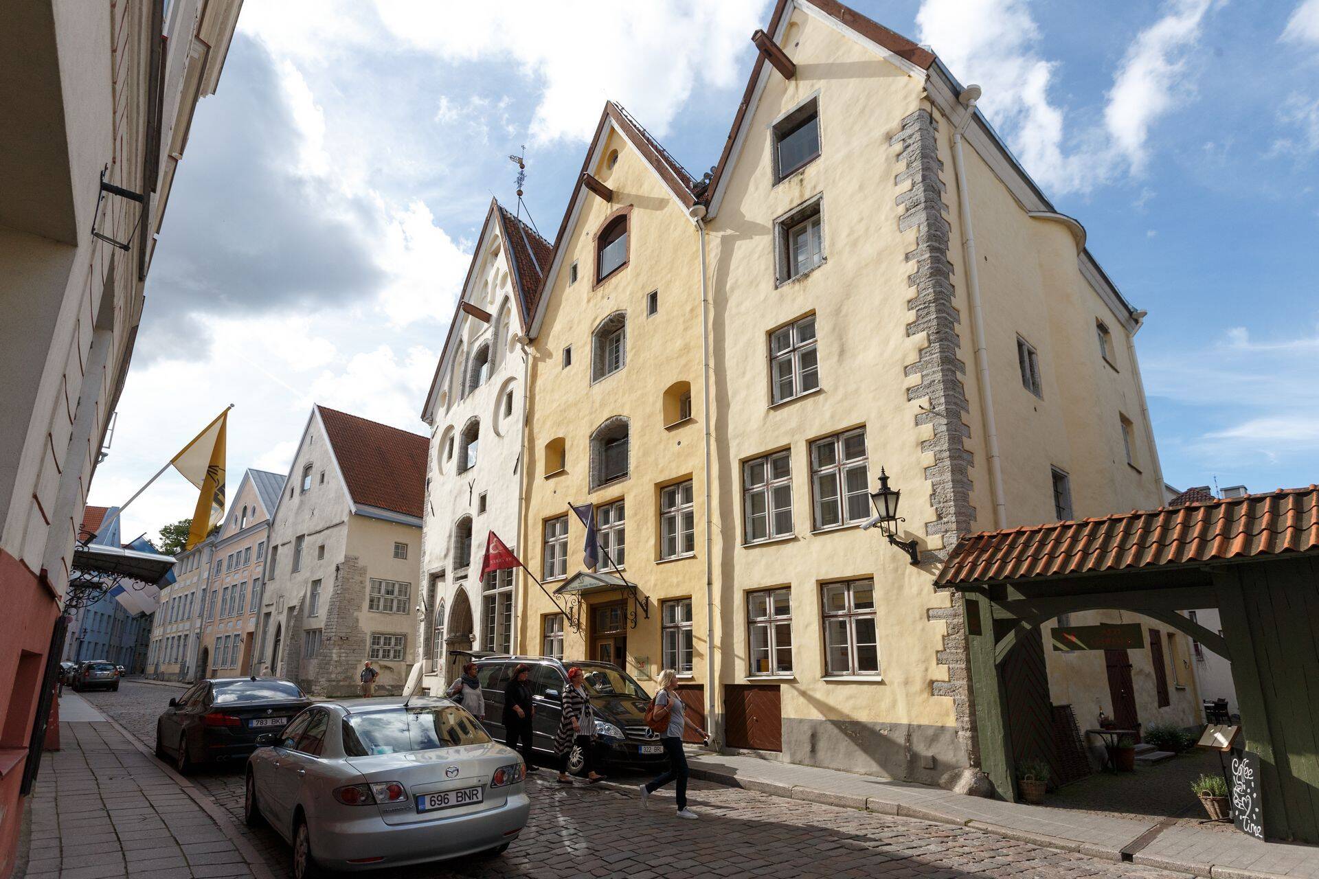 Hotell Kolm Õde