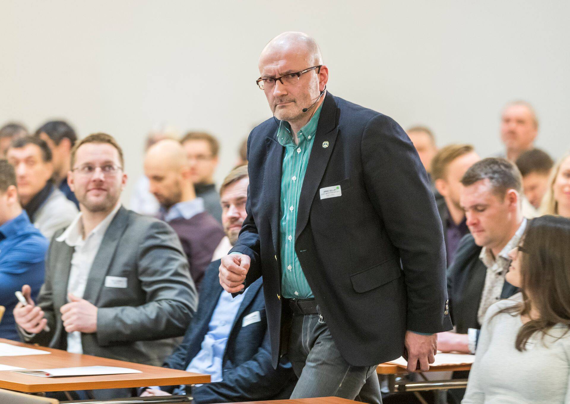 Automüüjaid ühendava AMTELi tegevjuhi sõnul peab uus valitsus mõtlema, kuidas tõhusamalt kontrollida Euroopast tulevate kasutatud sõidukite tausta, kuna kohalikule järelturule jõuab palju avariilisi sõidukeid.