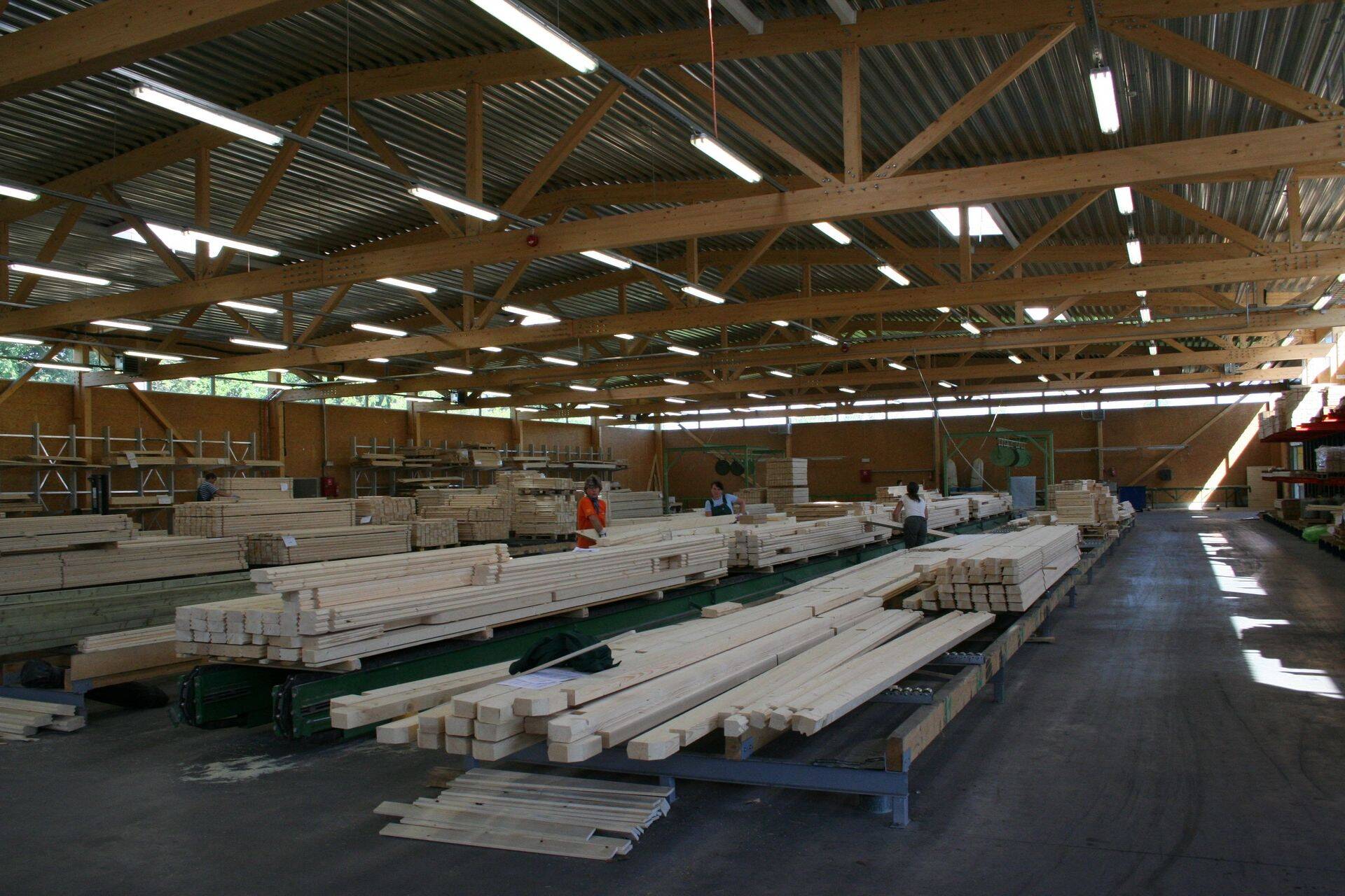 Tartumaal Luunja vallas Kavastus asuv aia- ja suvemajade tootja AS Palmako tehas,