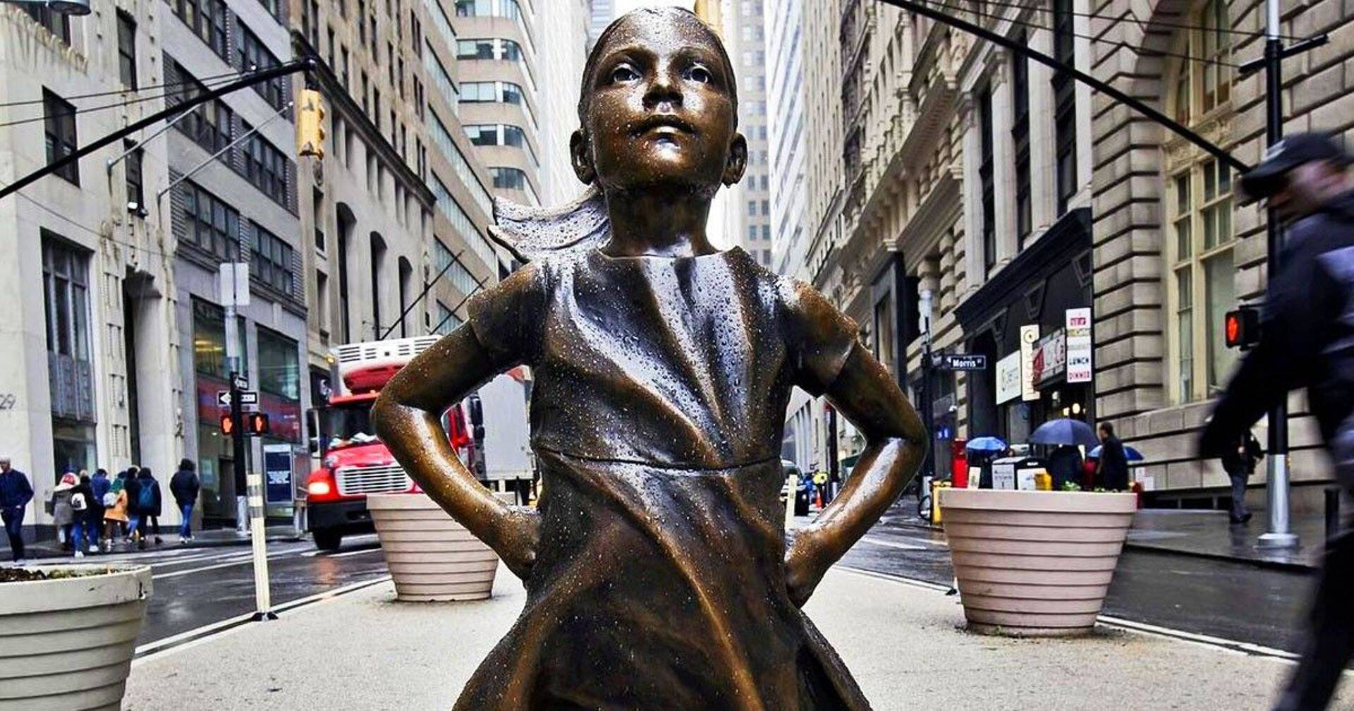 Kartmatu tüdruk ehk Fearless Girl – Kristen Visbali skulptuur Wall Streetil.