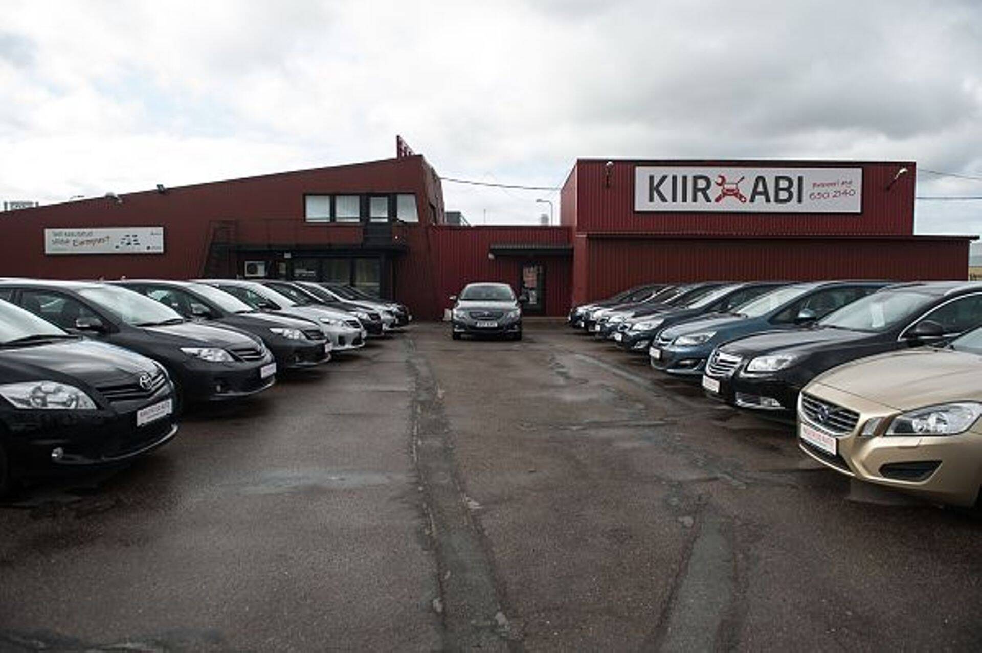 В сентябре в Эстонии резко сократились продажи автомобилей.