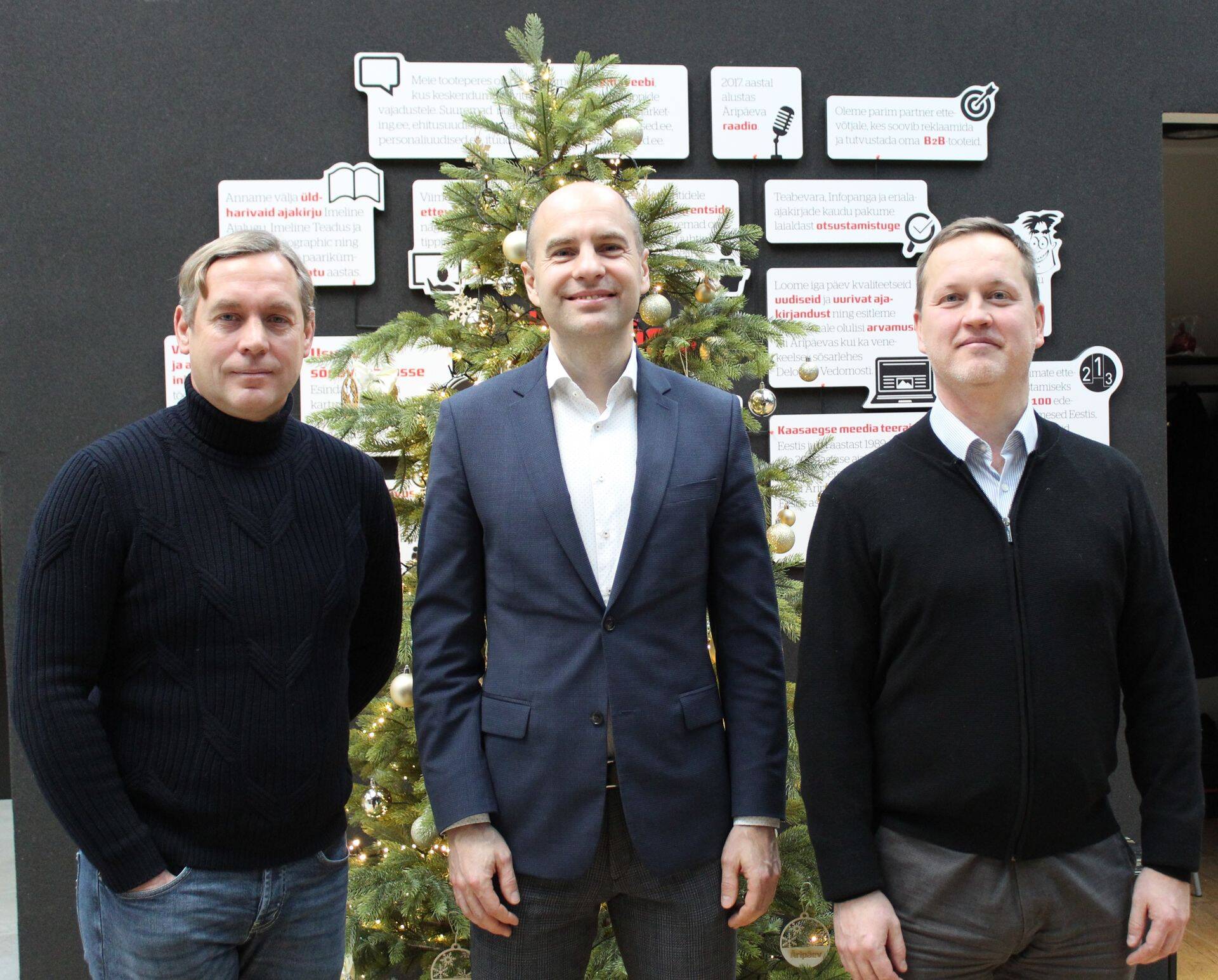 Vasakul BaltCapi juhtivpartner Peeter Saks, paremal Tallinna Ülikooli nõukogu esimees Taavi Laur ning keskel nõustamisbüroo Grant Thornton Balticu partner ja audiitorteenuste valdkonna juht Mart Nõmper.