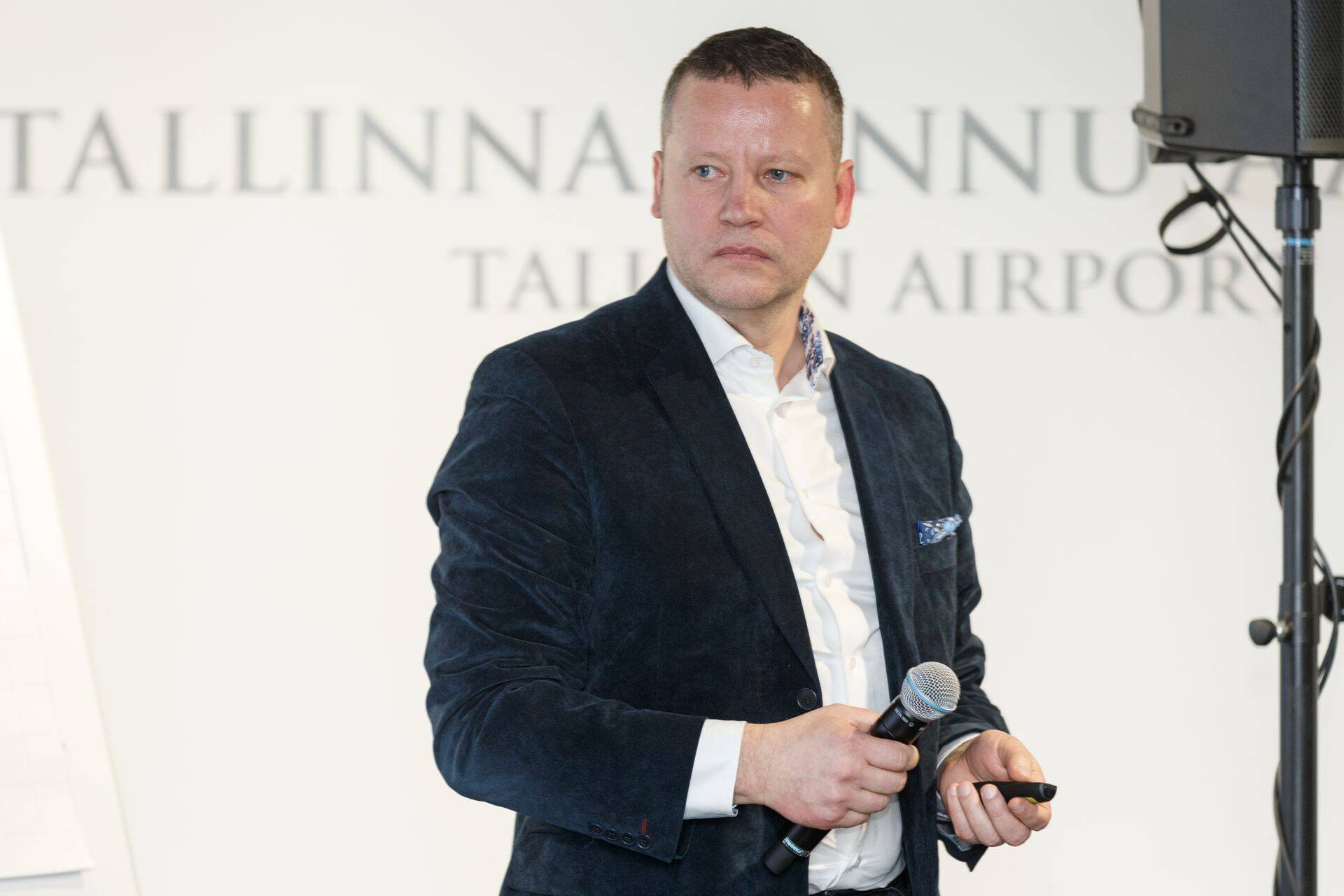 Nordica pressikonverents lennujaamas.