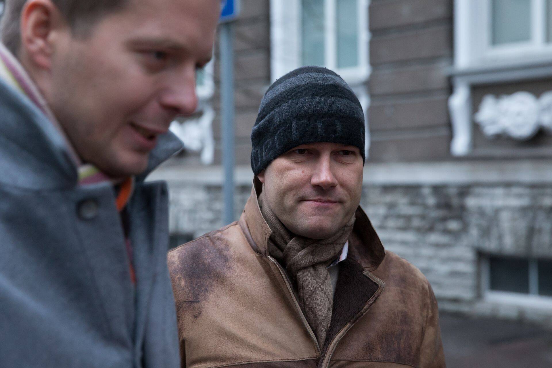 Hõbelusikaid võitnud restoraniärimees Rein Kärk laseb firmasid pankrotti.