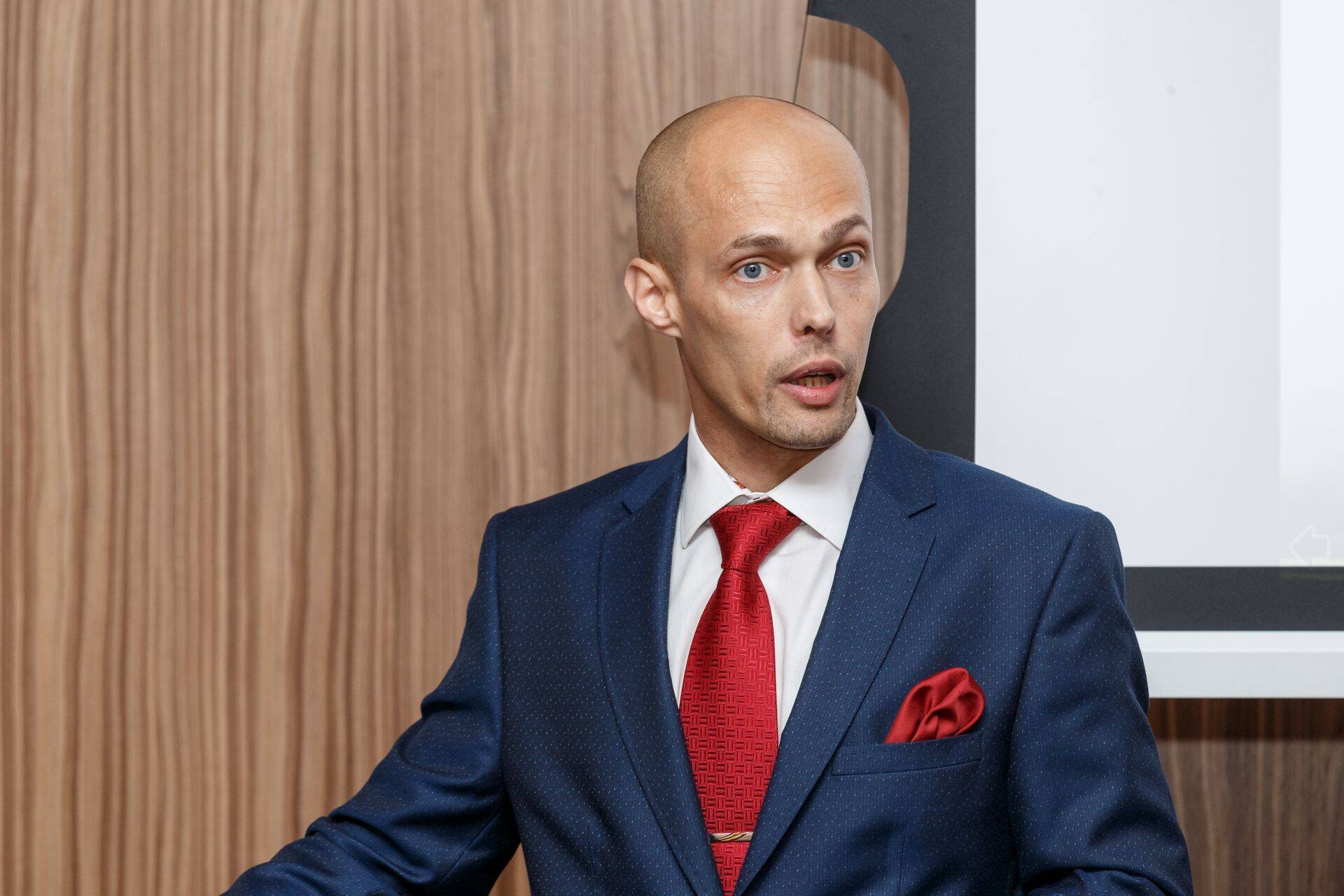 Endine Olerexi juhatuse liige Alan Vaht asus tööle konkurendi Alexela juhatuses.