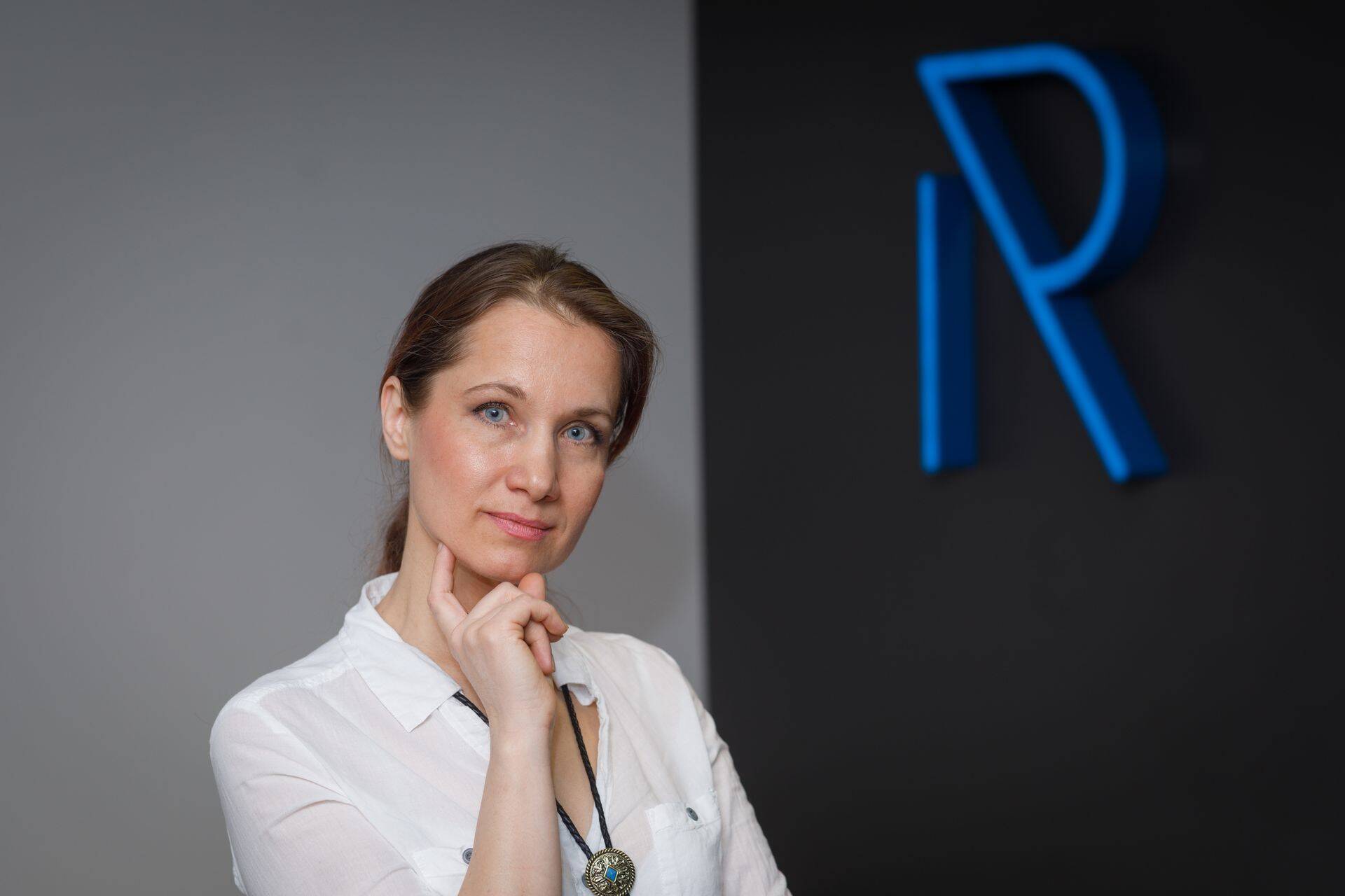 "Meie keskkonda tullakse otsima kindlaid ettevõtteid. Ma tahan ehitada suvilat, vaatan seda ettevõtet. Juhuslikult on mul siis võimalus vaadata, kes samast valdkonnast võiks veel pakkuda näiteks sauna ehitust," selgitas Register OÜ omanik Marie Rosin.