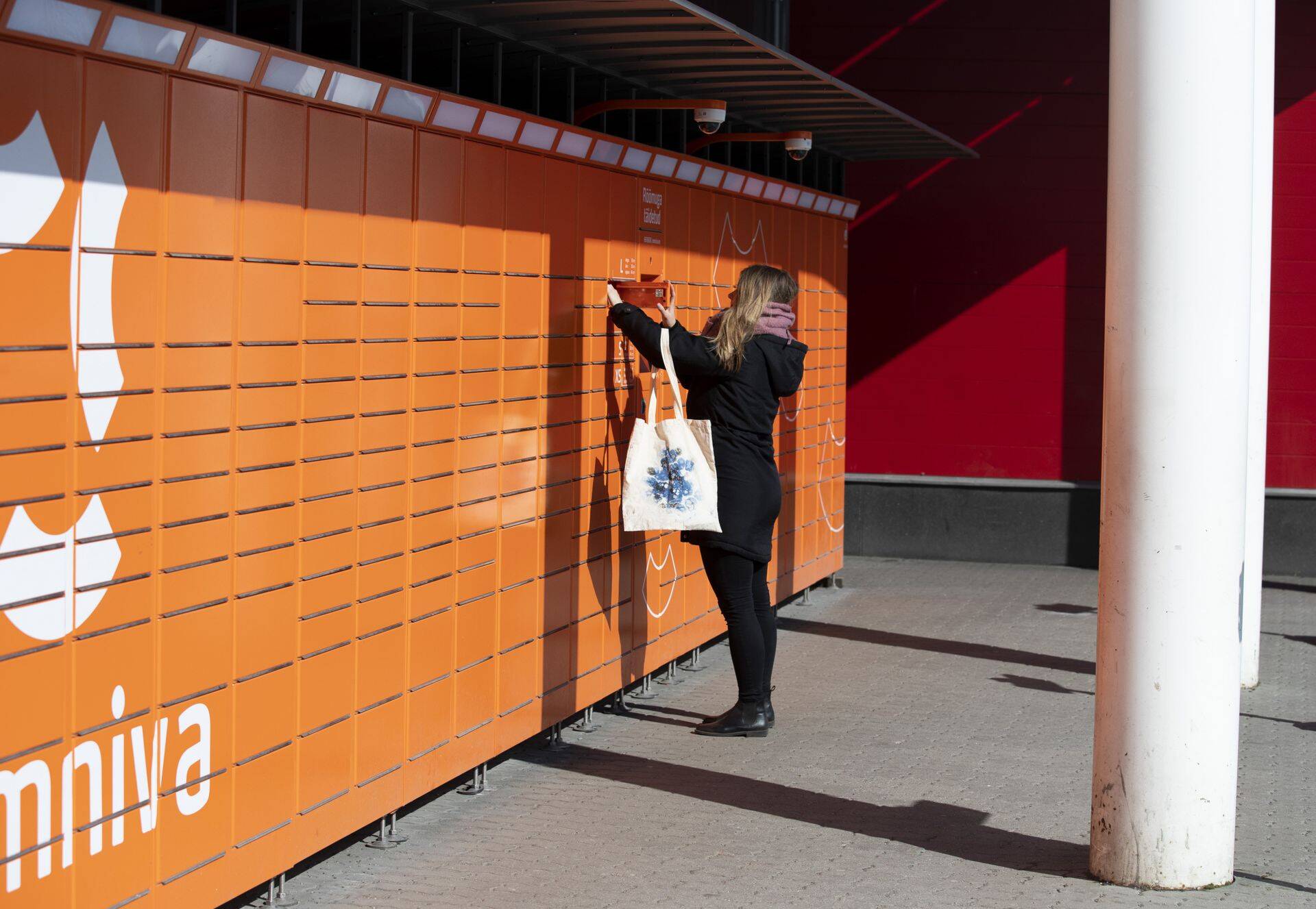 Omniva eristub turul selgelt parima pakiautomaatide võrgustikuga, olles kuvandi liider pakiautomaatide paiknemisel nii kodu läheduses kui ka liikumistrajektooril