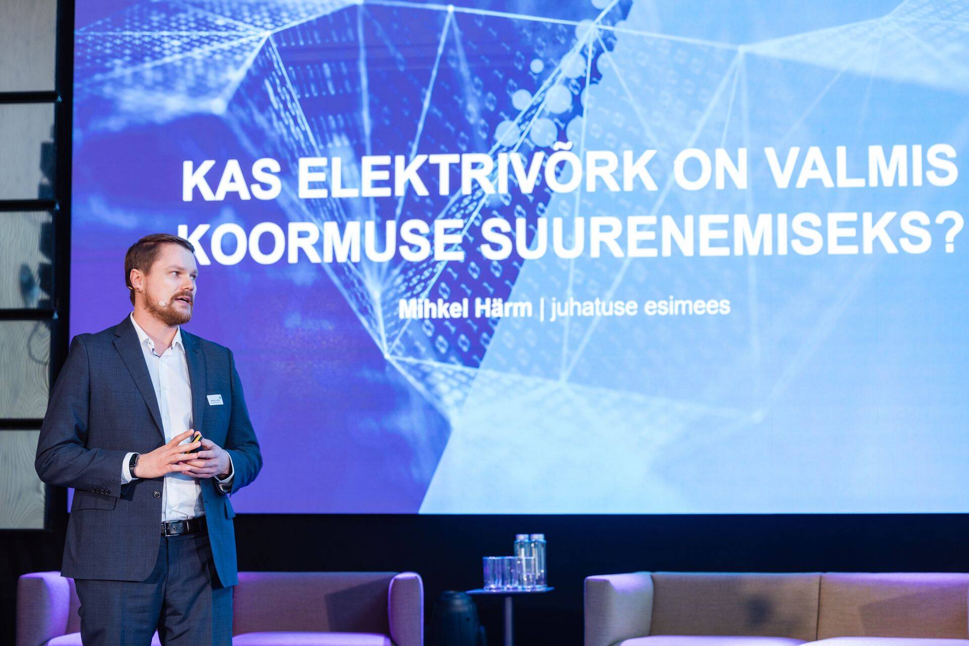 Elektrilevi juht Mihkel Härm rääkis Äripäeva raadios ka Elektrilevi lahutamisest Eesti Energiast.