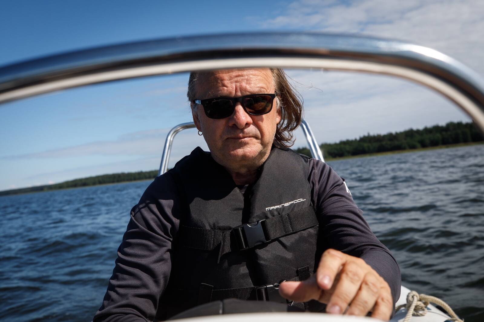 „Ma ka ei oskaks rohkem nimetada ettevõtteid, kes seda suurt ampsu võiks hammustada,“ ütles ettevõtja Tiit Pruuli ja nentis, et Eestis võib olla paar ettevõtet, kes Operaili tahta võiks.