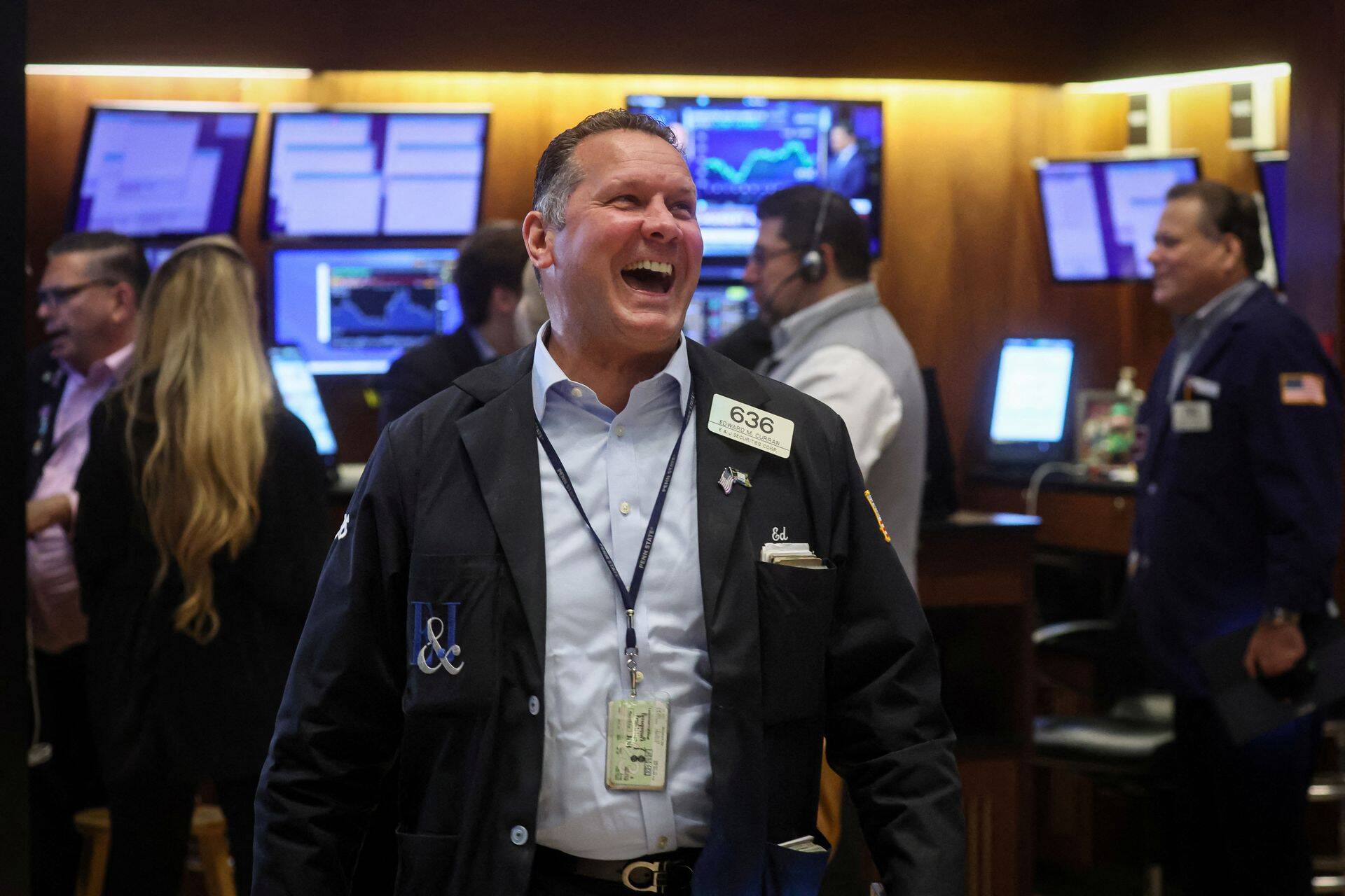 Investorid rõõmustavad inflatsiooni oodatust kiirema languse üle ning aktsiaturud reageerivad positiivselt.