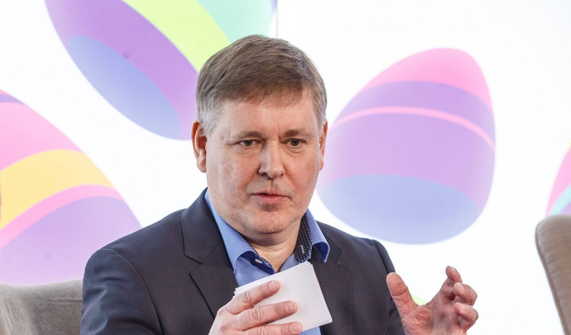 Telia juht Dan Strömberg ütles, et Eesti turule on Elisa otsus osta Starman väga märgiline.