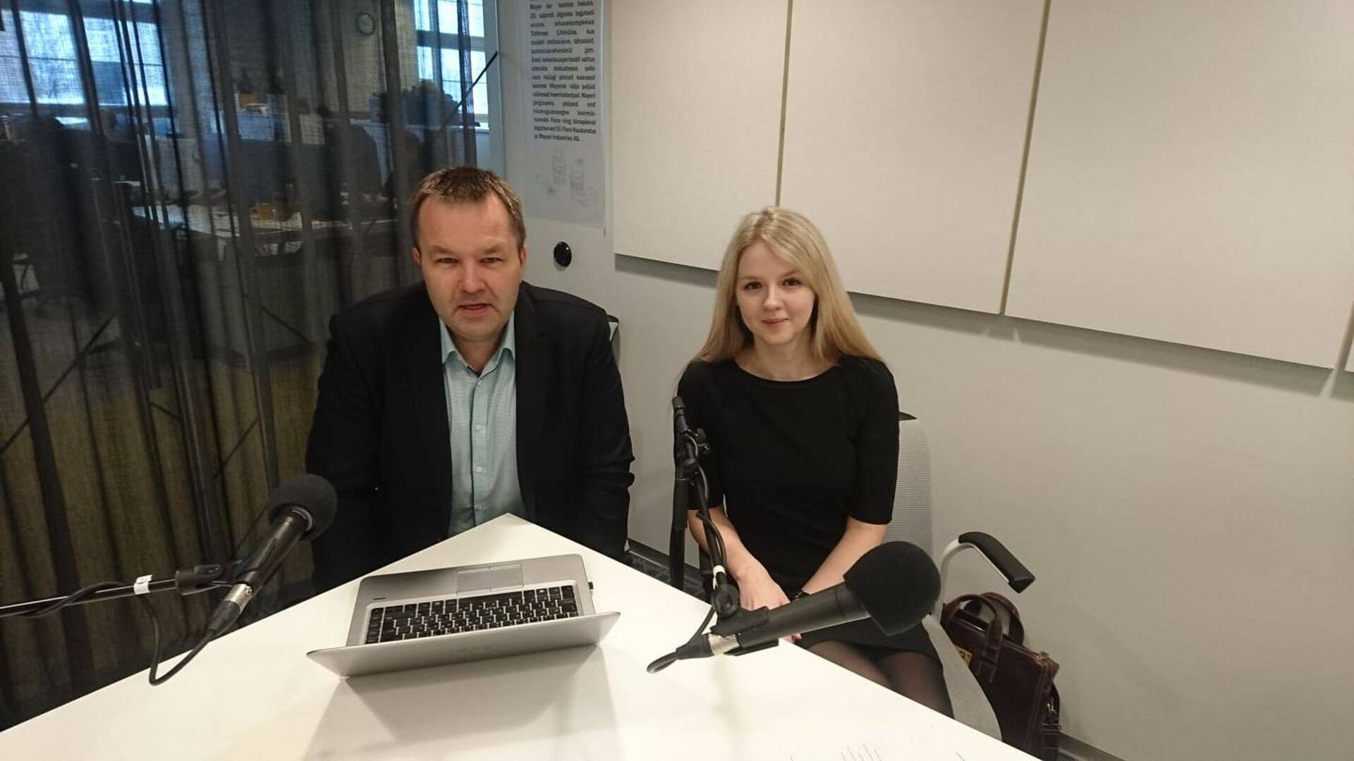 Äripäeva peadirektori asetäitja Toomas Truuverk ja Triniti advokaat Maarja Pild