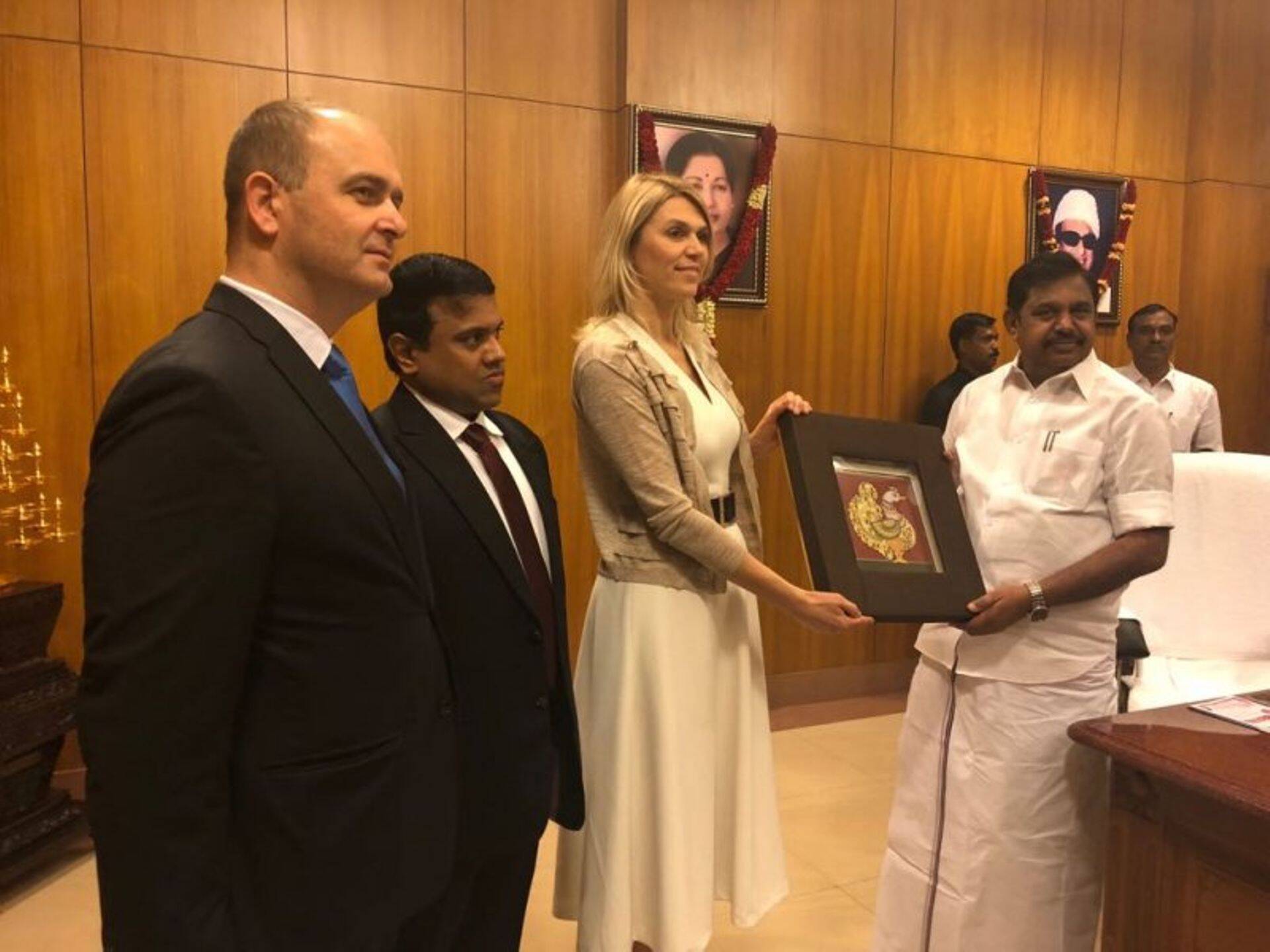 Minister Urve Palo kohtus India osariigi Tamil Nadu peaministri Edappadi K. Palaniswaniga.
