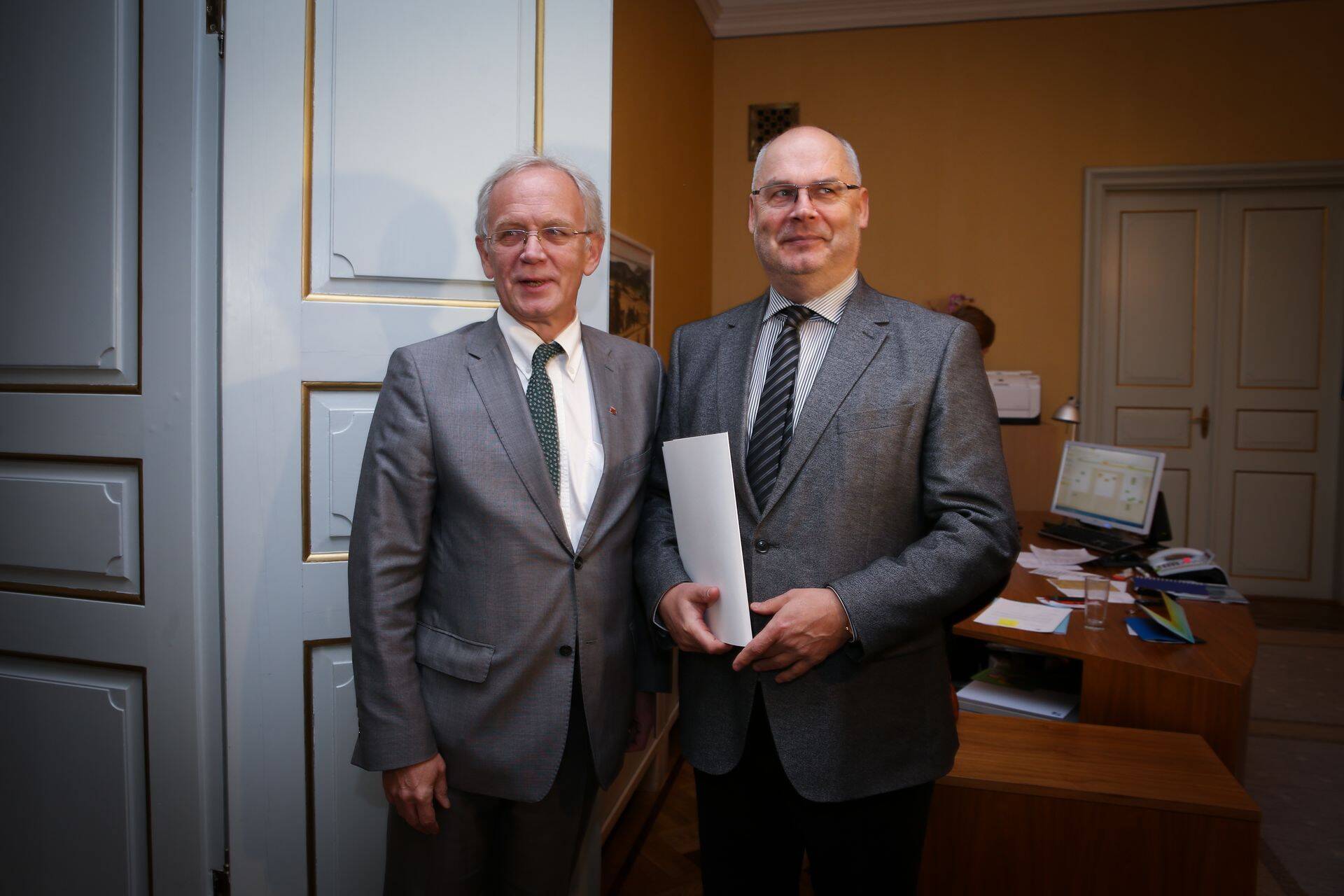 Riigikogu esimees Eiki Nestor ja riigikontrolör Alar Karis.