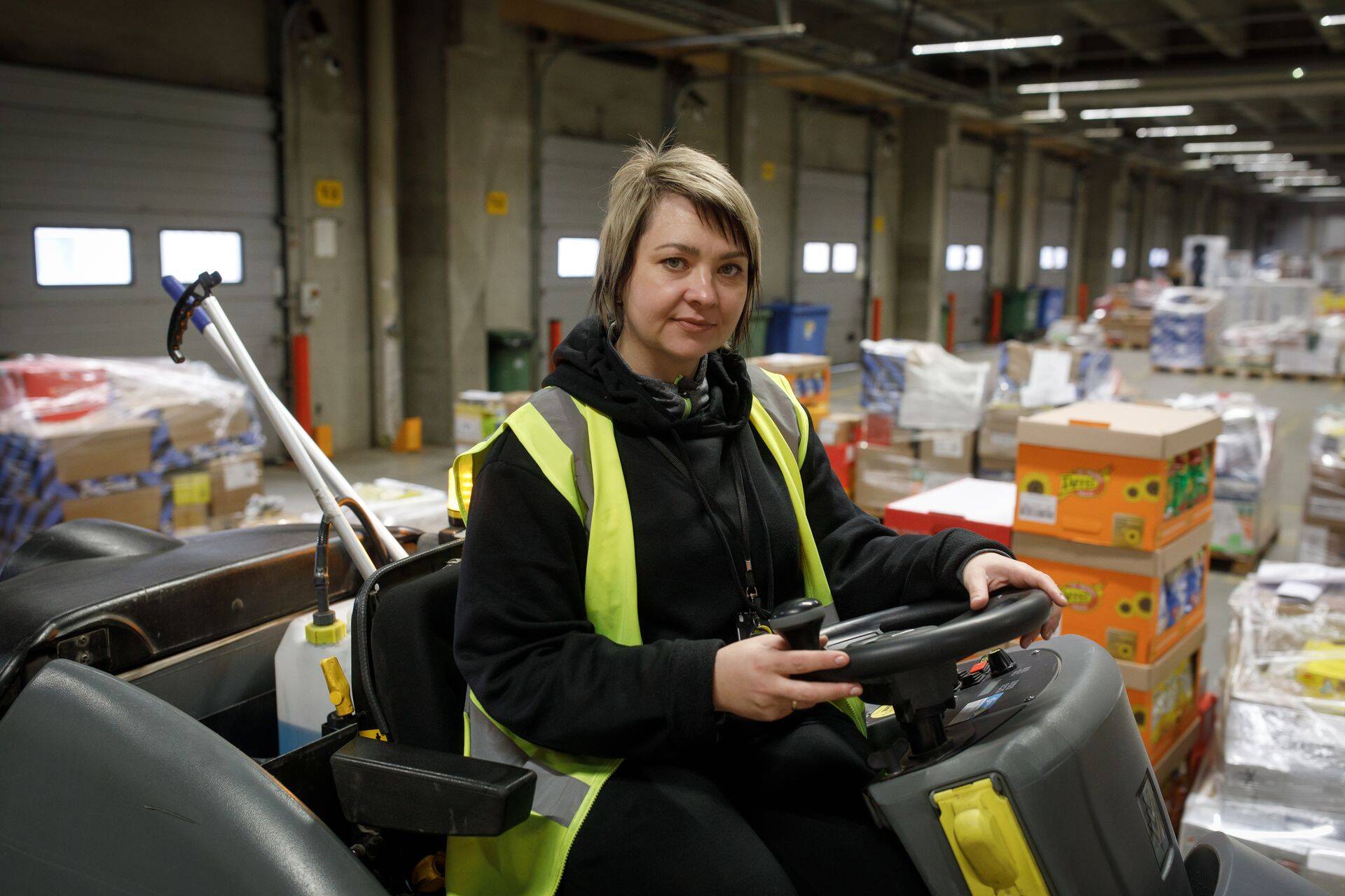 Катерина нашла работу в клининге на предприятии Smarten Logistics.