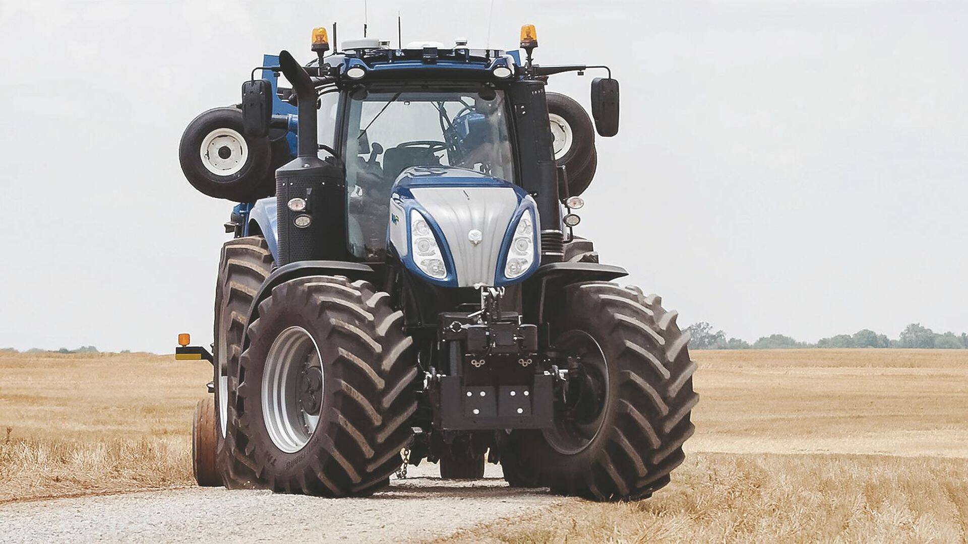 New Holland esitles autonoomset traktorit