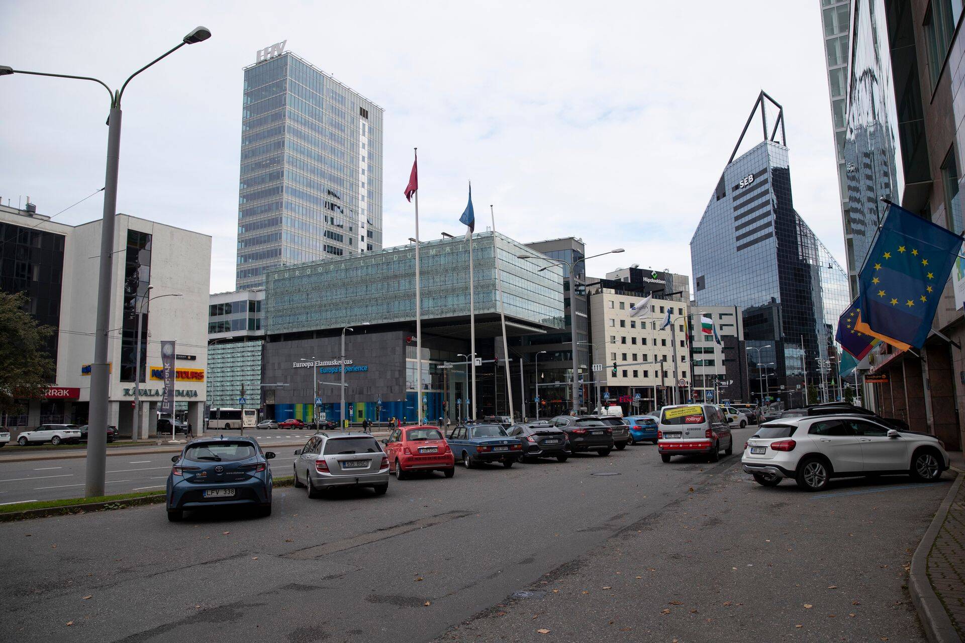 Õppuse stsenaariumi järgi toimus tegevus kolmes välja mõeldud pangas.