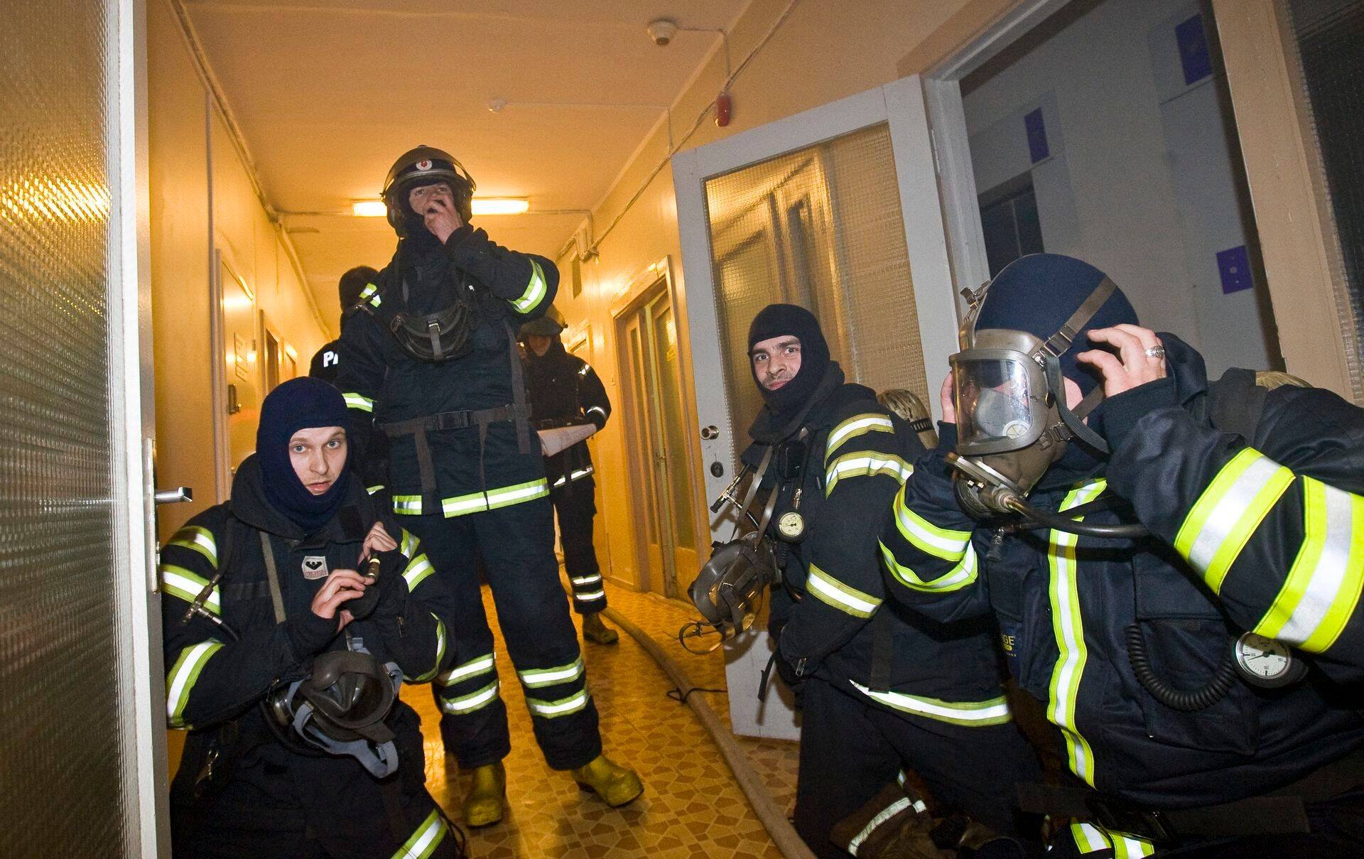 Kinnisvaraomaniku ülesandeks on ennetada tuleohtu, tulekahju algfaasis on põlengu summutamine igaühe jaoks jõukohane, ent see vajab töökorras tulekustutit ja oskusi selle kasutamiseks.