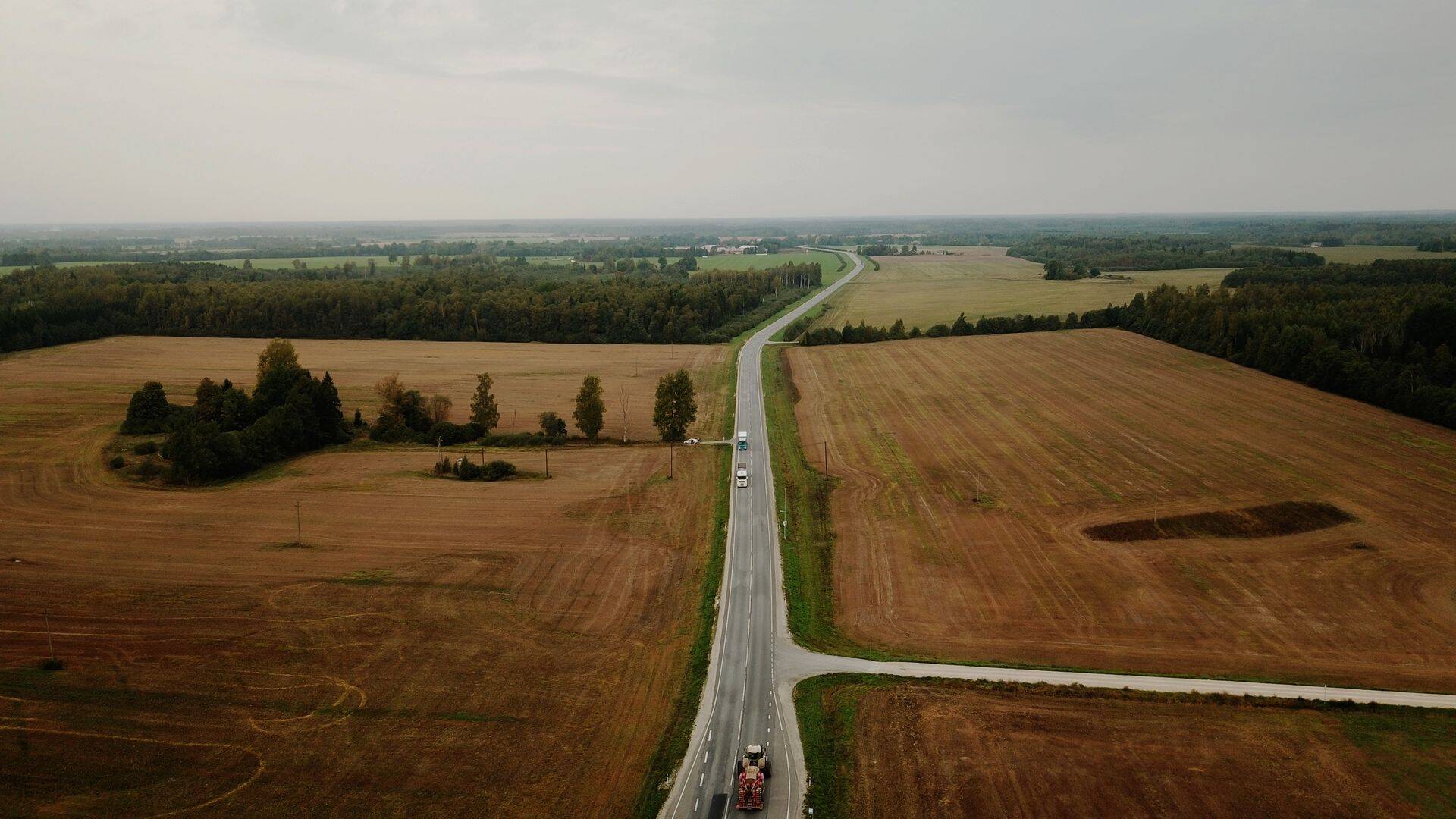 Pikknurme-Puurmani teelõik.