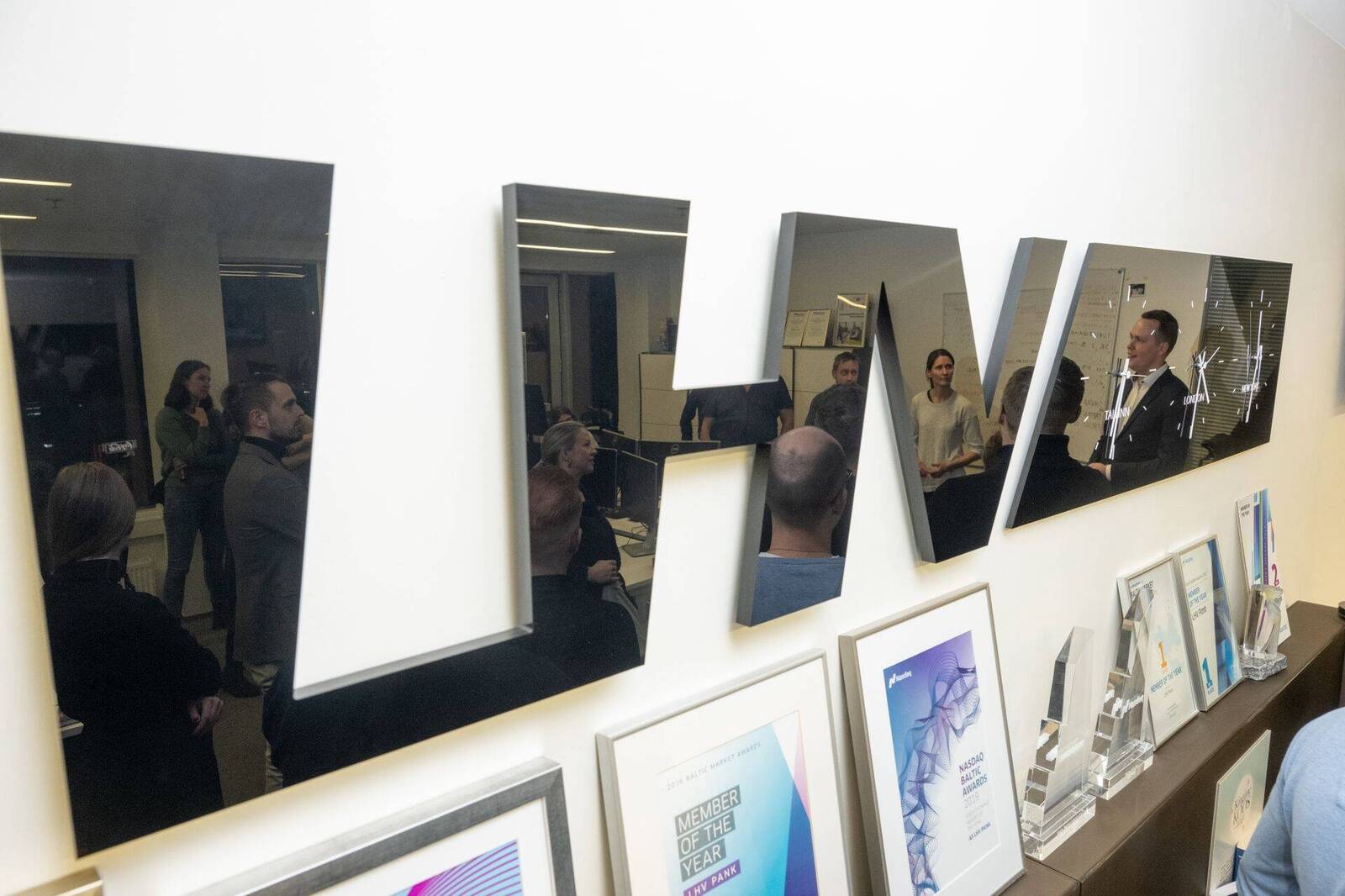 Pamatojoties uz deviņu mēnešu rezultātiem, LHV Group neto ieņēmumi ir 1% un neto peļņa ir par 3% zemāka nekā finanšu prognoze.