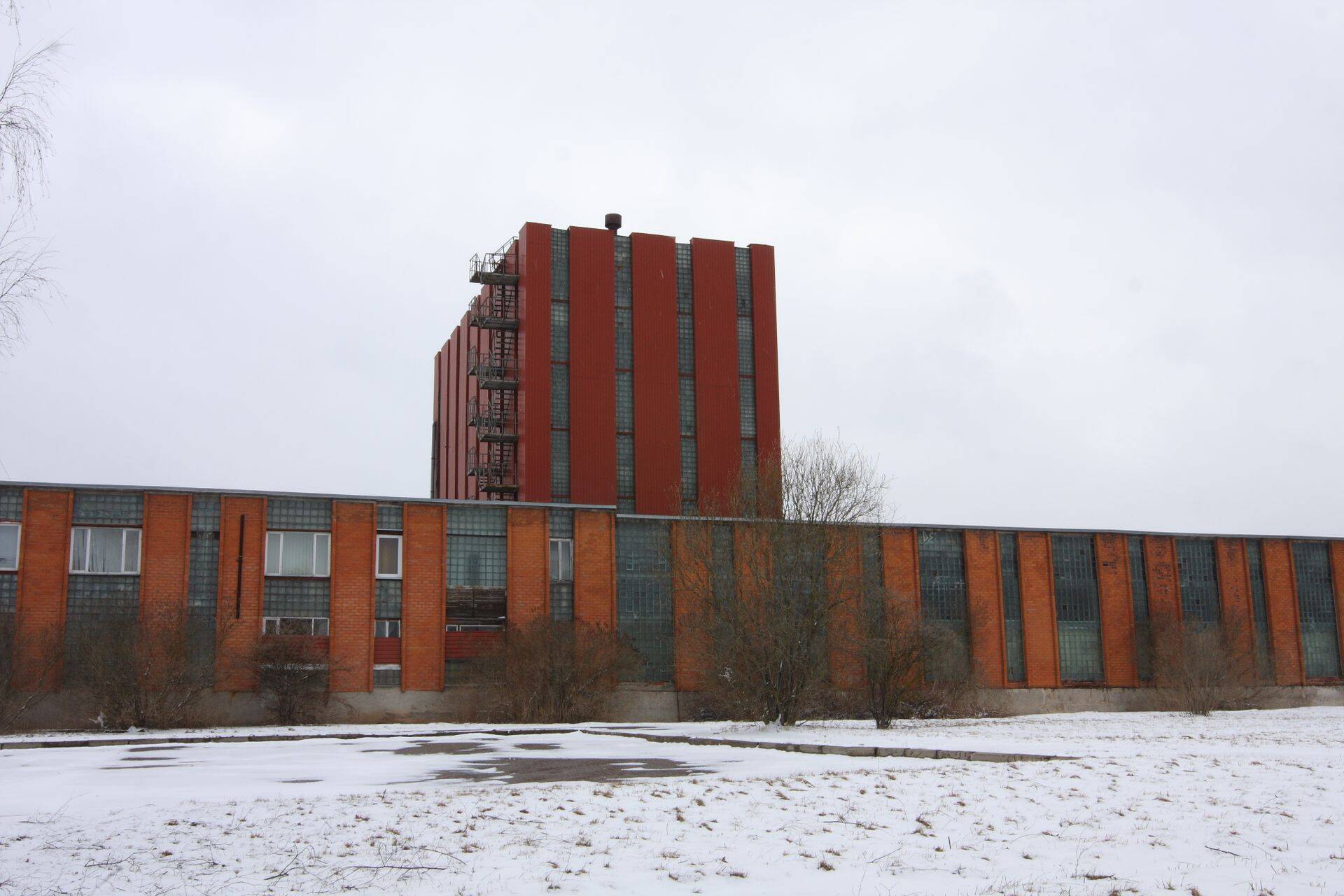 Valga endine leivatehas on seotud Valga abielupaari rahapesuskeemiga.