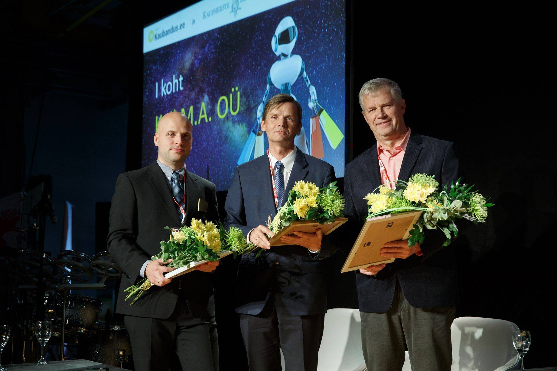 Jaekaubanduse TOPi autasustamine Kaubanduse Aastakongressil. OG Elektra, Keil M.A. ja RRLektus