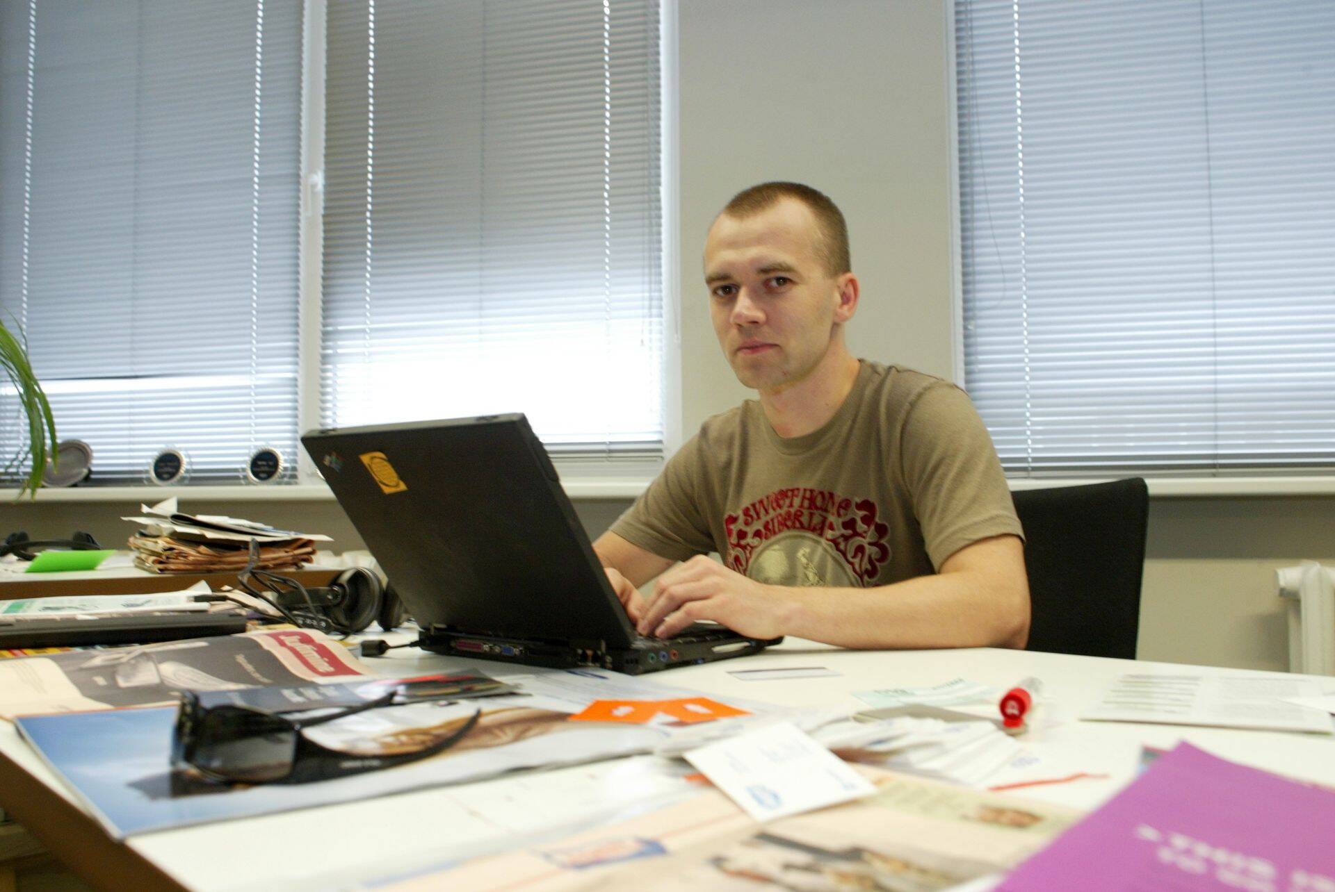 Toivo Annus 2005. aastal Skype’i kontoris Tallinnas Akadeemia teel töötamas.