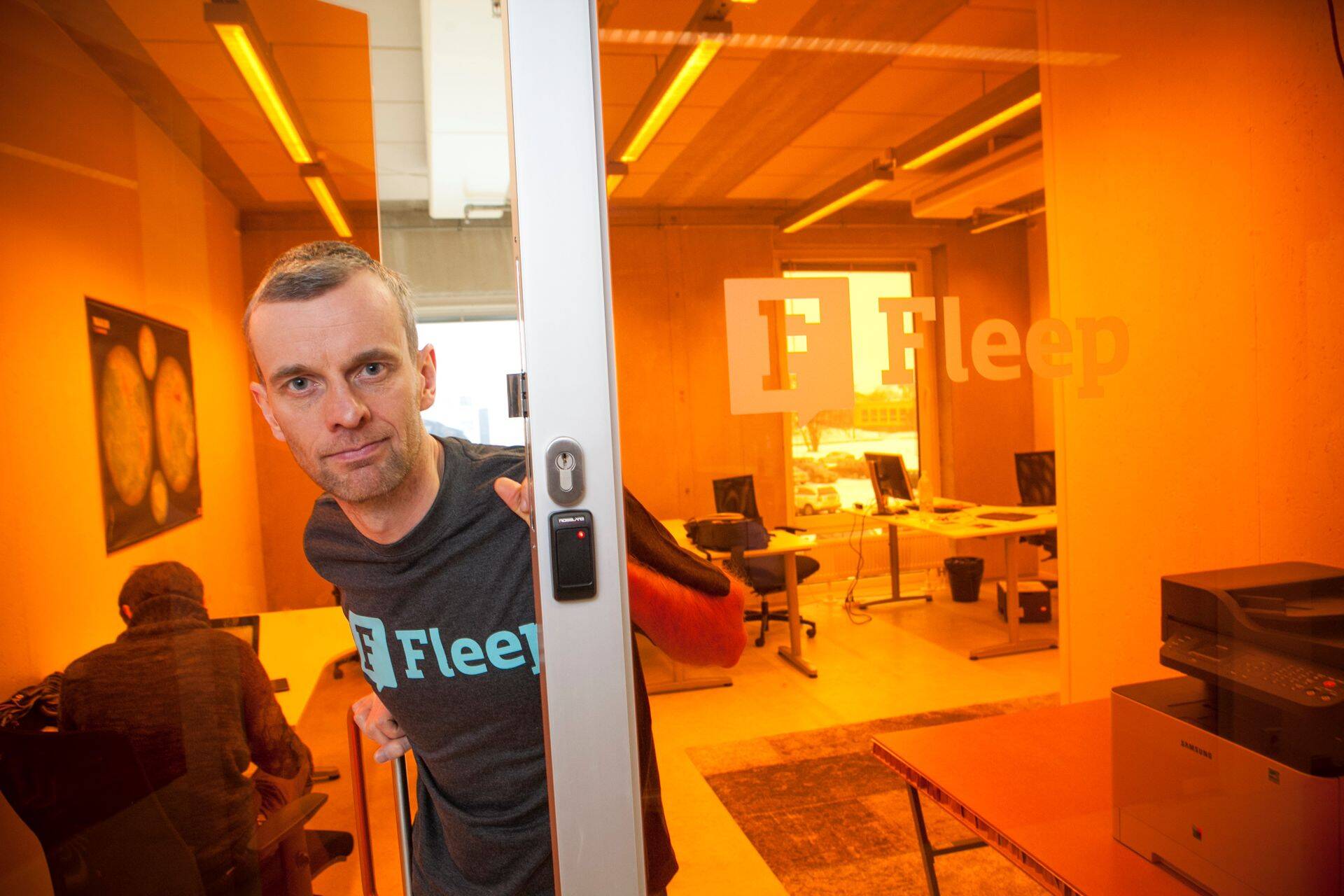Pilt asutaja Henn Ruukeliga ajast kui Fleepil oli kontor Tehnopolis. Ruukel lahkus Fleepi juhatusest 2020, kuid on endiselt üks suuremaid osanikke ettevõttes.