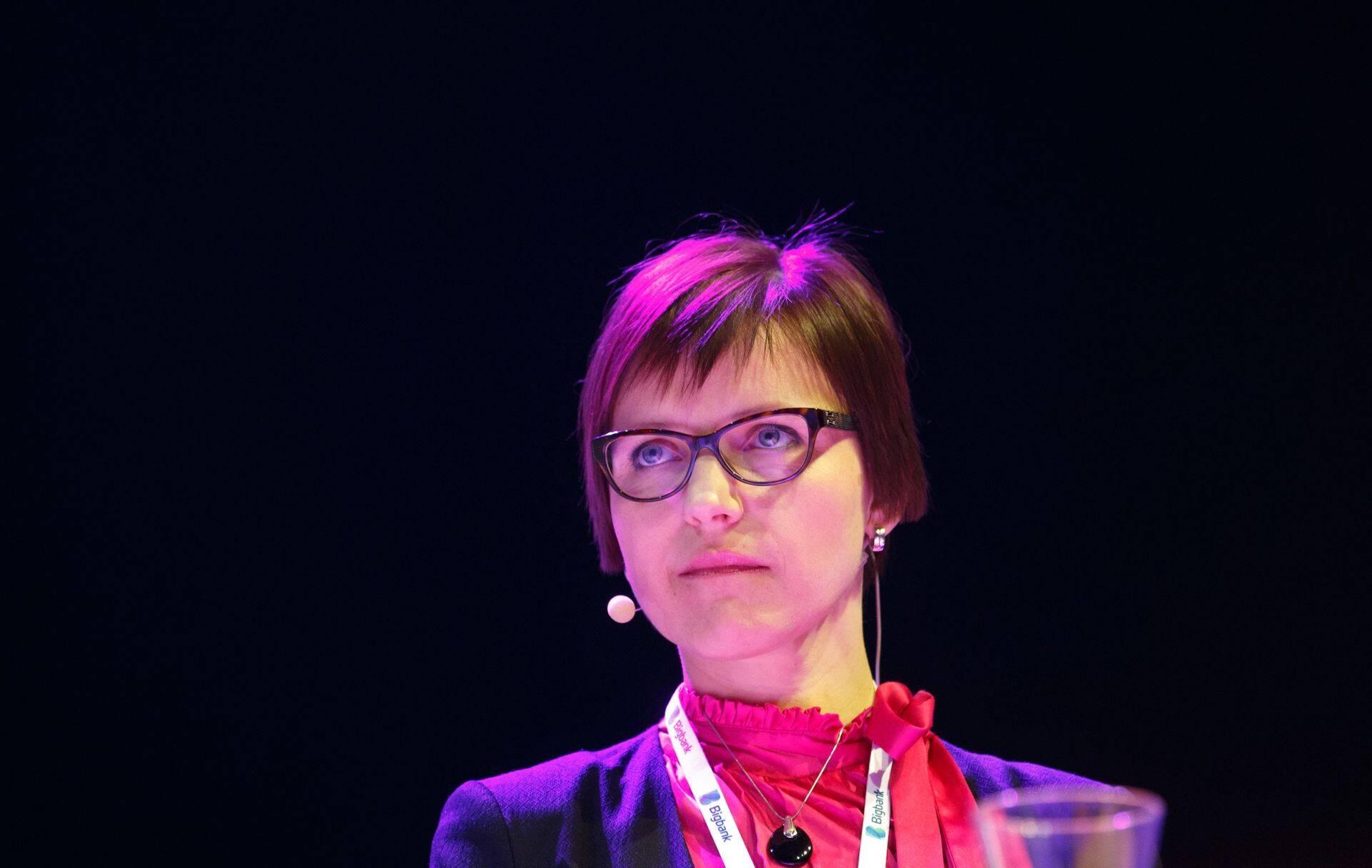 Ajajuhtimise koolitaja Anneli Ohvril ütleb, et sotsiaalmeedia on prokrastineerimise katalüsaator