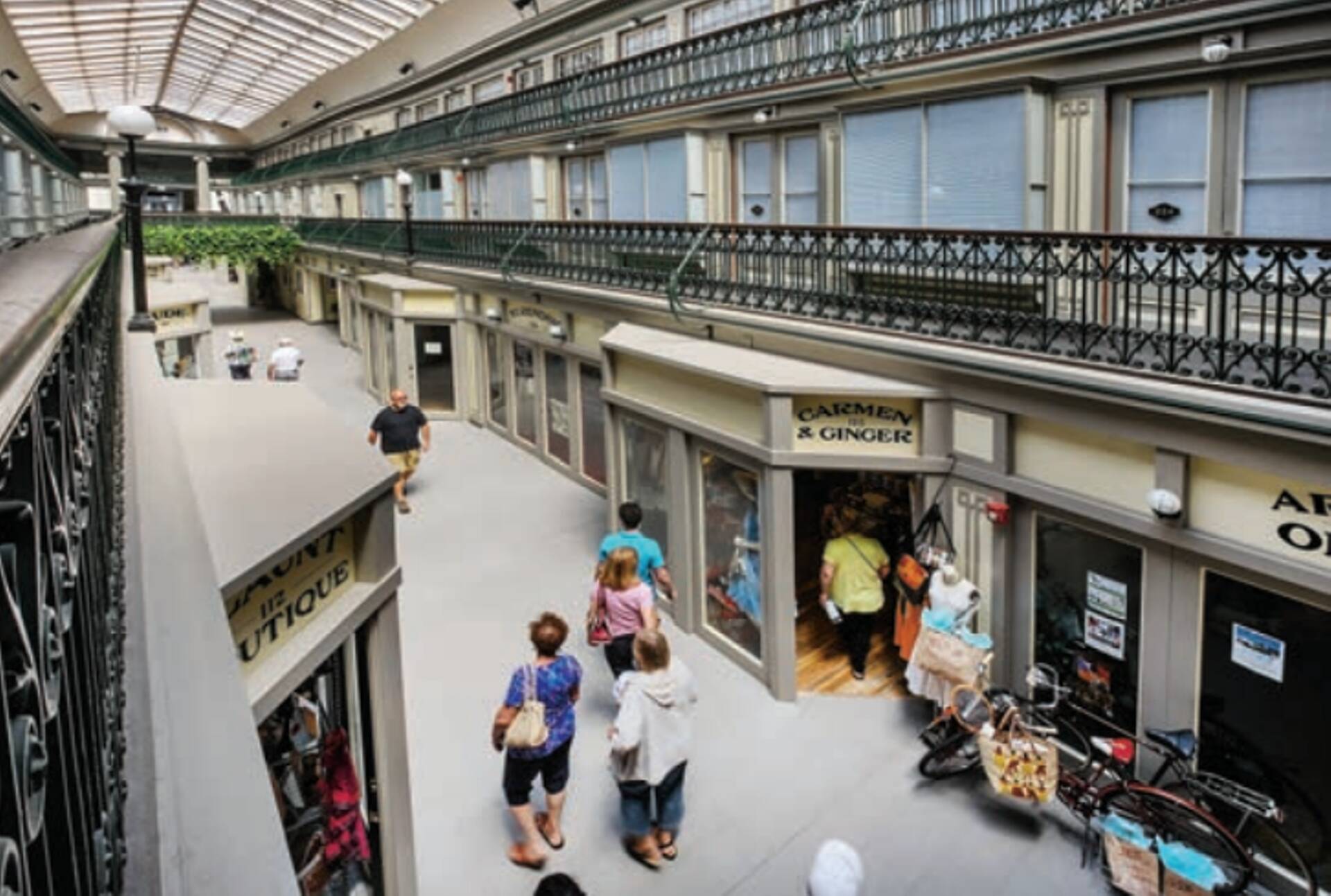 USA vanima, Providence’i kaubanduskeskuse teine ja kolmas korrus muudeti 2013. aasta lõpus minikorteriteks.