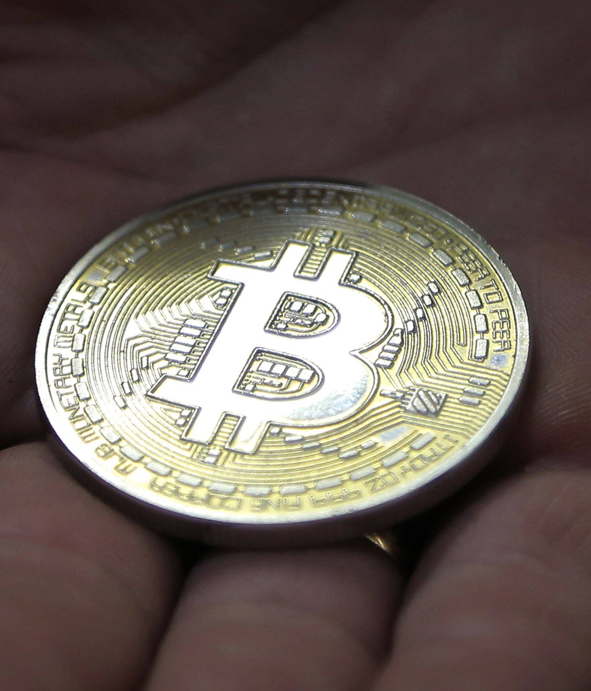 Bitcoini börsil kaupeldavad fondid peavad veel ootama