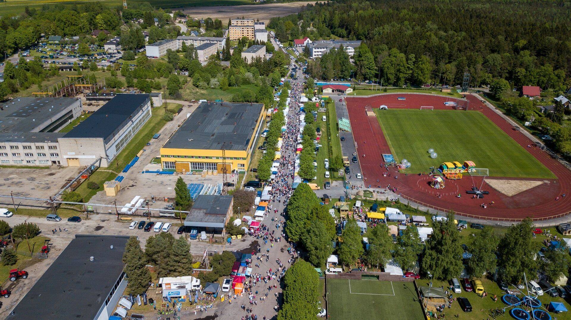 Kollases hoones asub Metre OÜ.