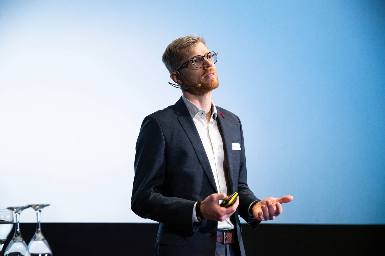 Aastast 2025 peavad Eesti ettevõtted hakkama esitama kestlikkuse ehk ESG aruandeid. Teemat avab saates PwC auditeerimisteenuste partner Janno Hermanson.