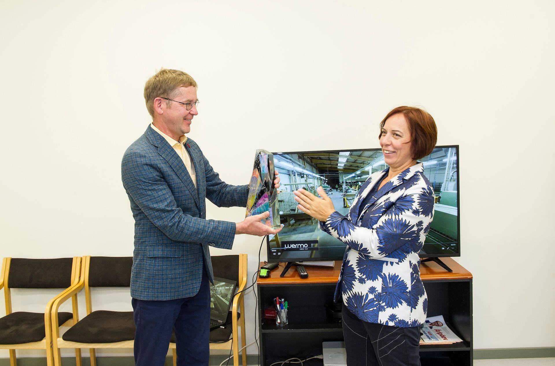 Wermo tegevjuht Tiit Kolk ja haridusminister Mailis Reps