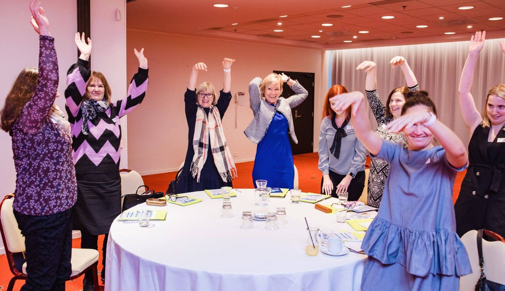 Eelmise aasta raamatupidajate päeva ergutav energiaharjutus