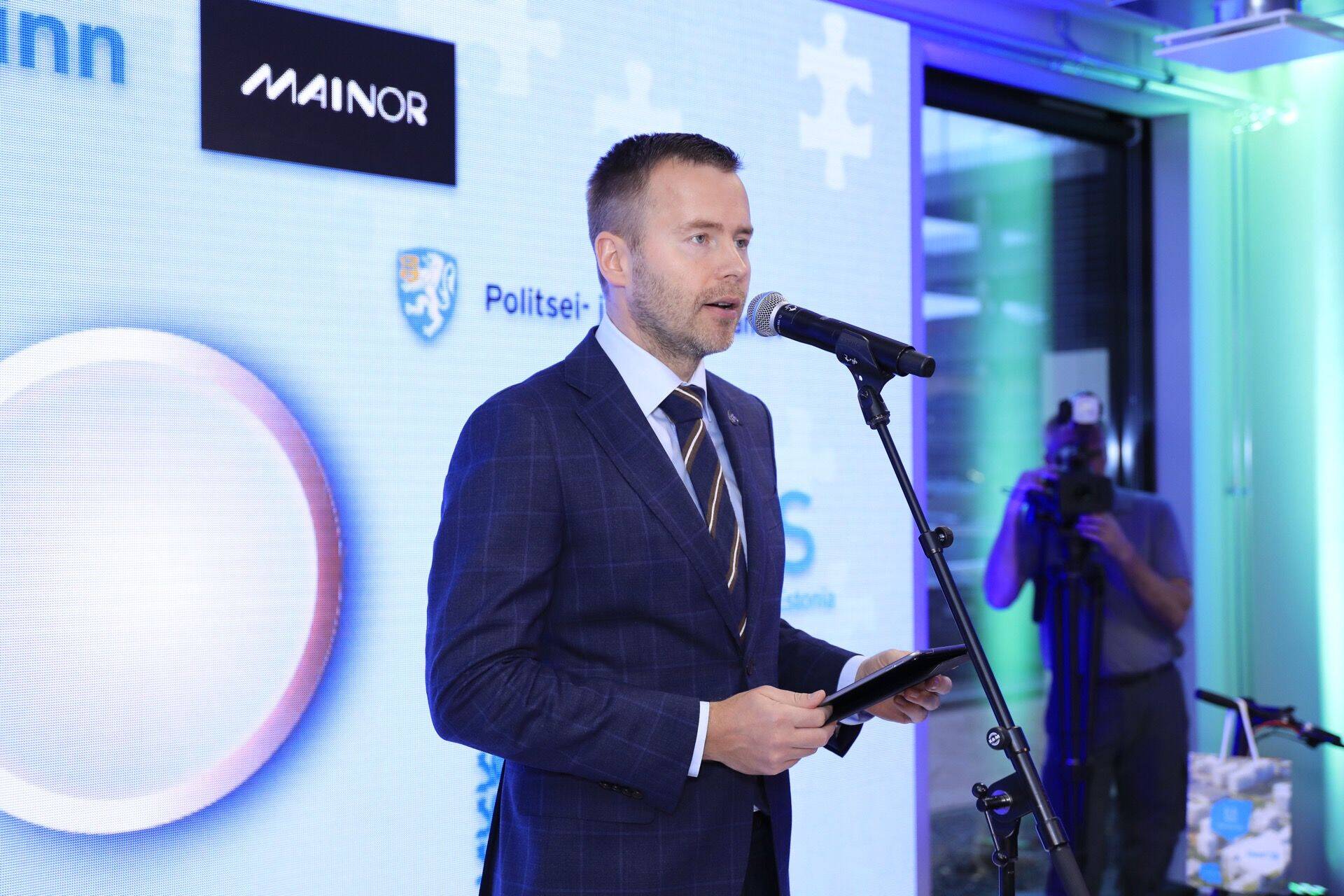 Ettevõtlus- ja infotehnoloogiaminister Rene Tammist Rahvusvahelise maja avamisel.