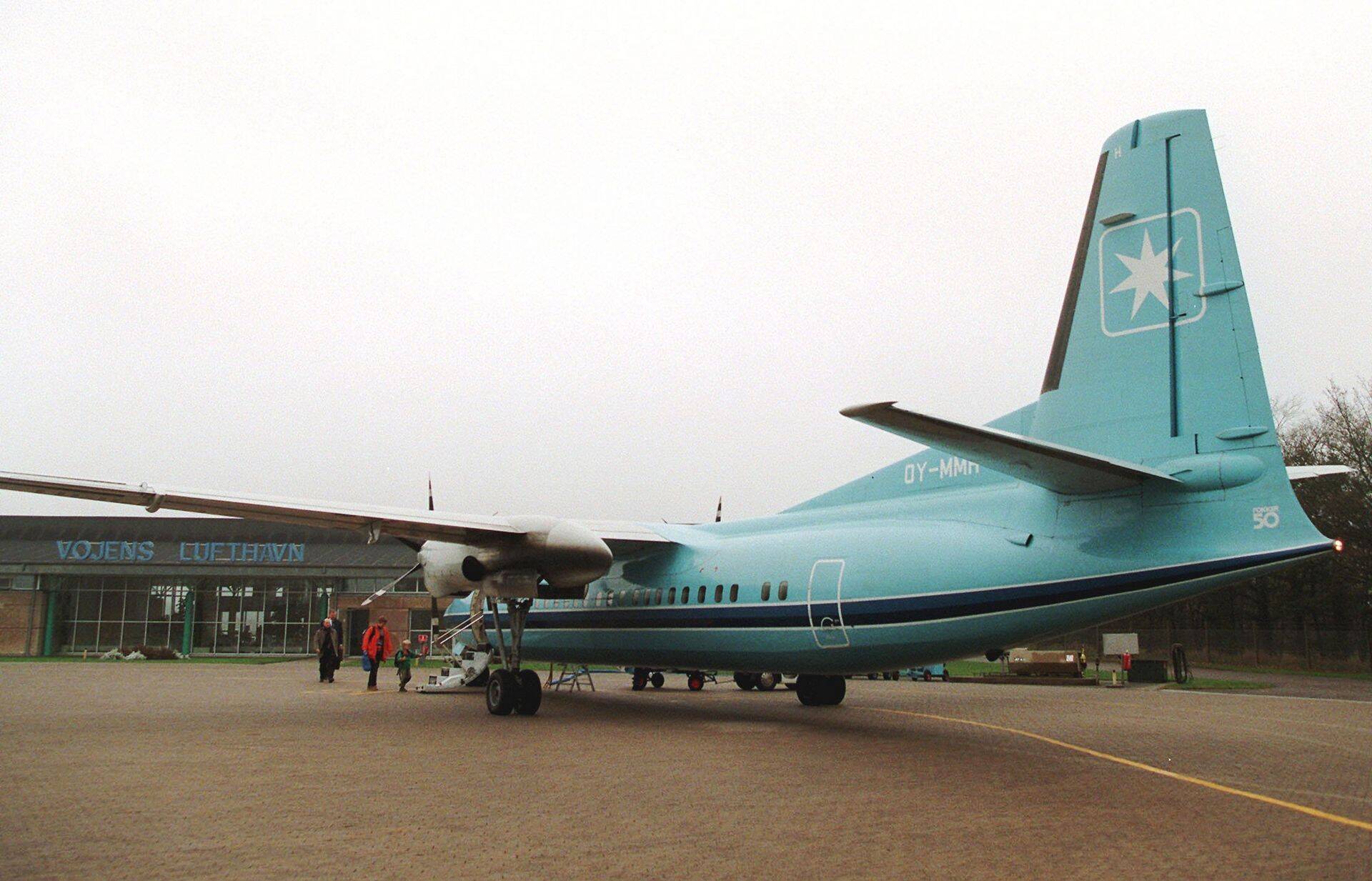 Maersk Airi lennuk Kopenhaageni lennuväljal, kui lennufirma veel tegutses.