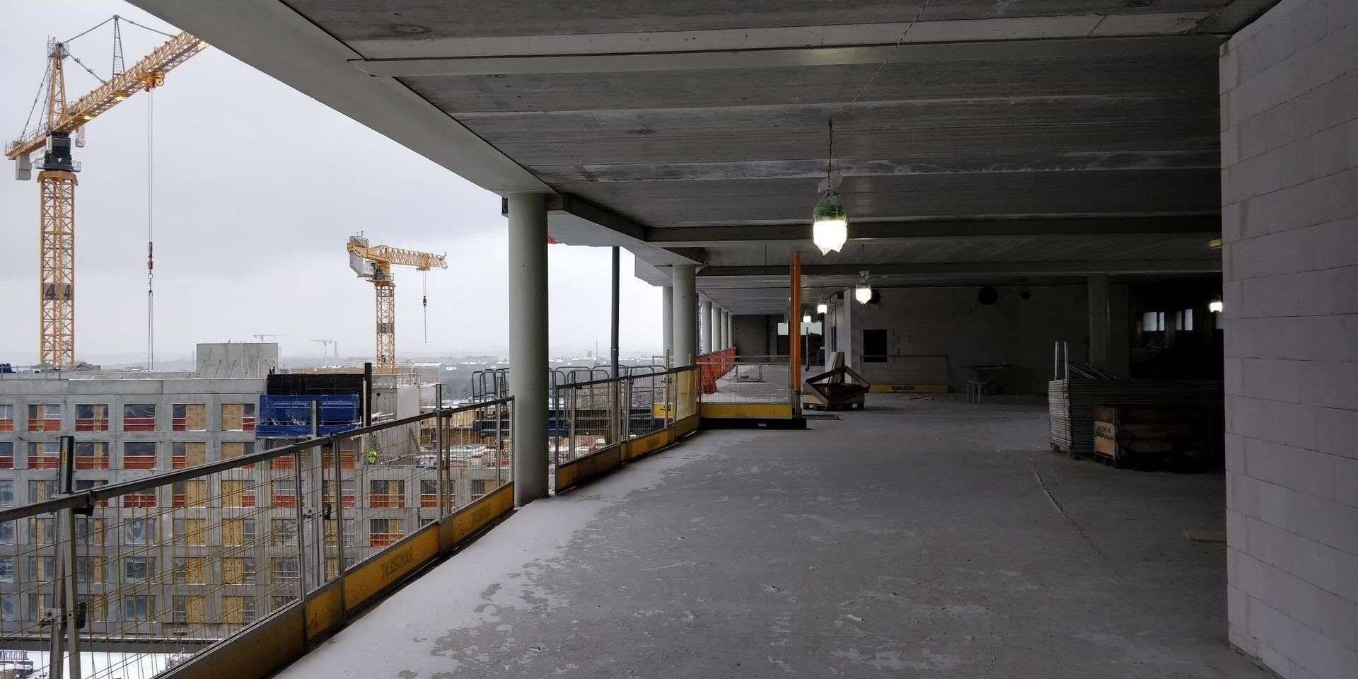 Windoor on ette võtnud suure töö, osaledes Soomes Tripla megaprojektis. Ettevõte peaks klaasfassaadiga katma Soome aegade suurima kaubanduskeskuse ning ühe büroohoone.